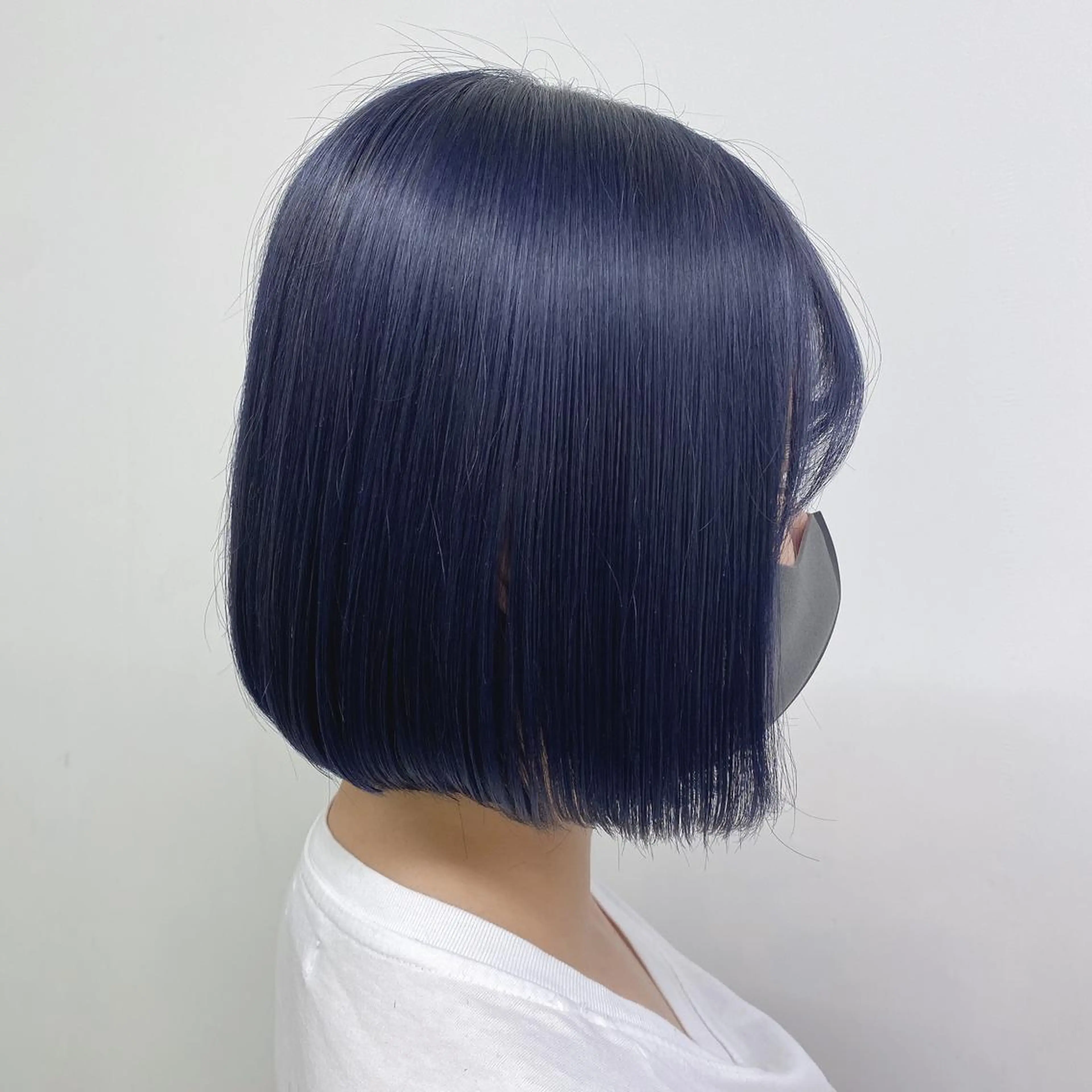 ショート カラー ヘアアレンジ ブリーチ ブルーカラー ハイトーンカラー 髪質改善 トリートメント EMANON池袋3rd所属・ダブルカラー｜ なおき｜池袋美容師のヘアスタイル