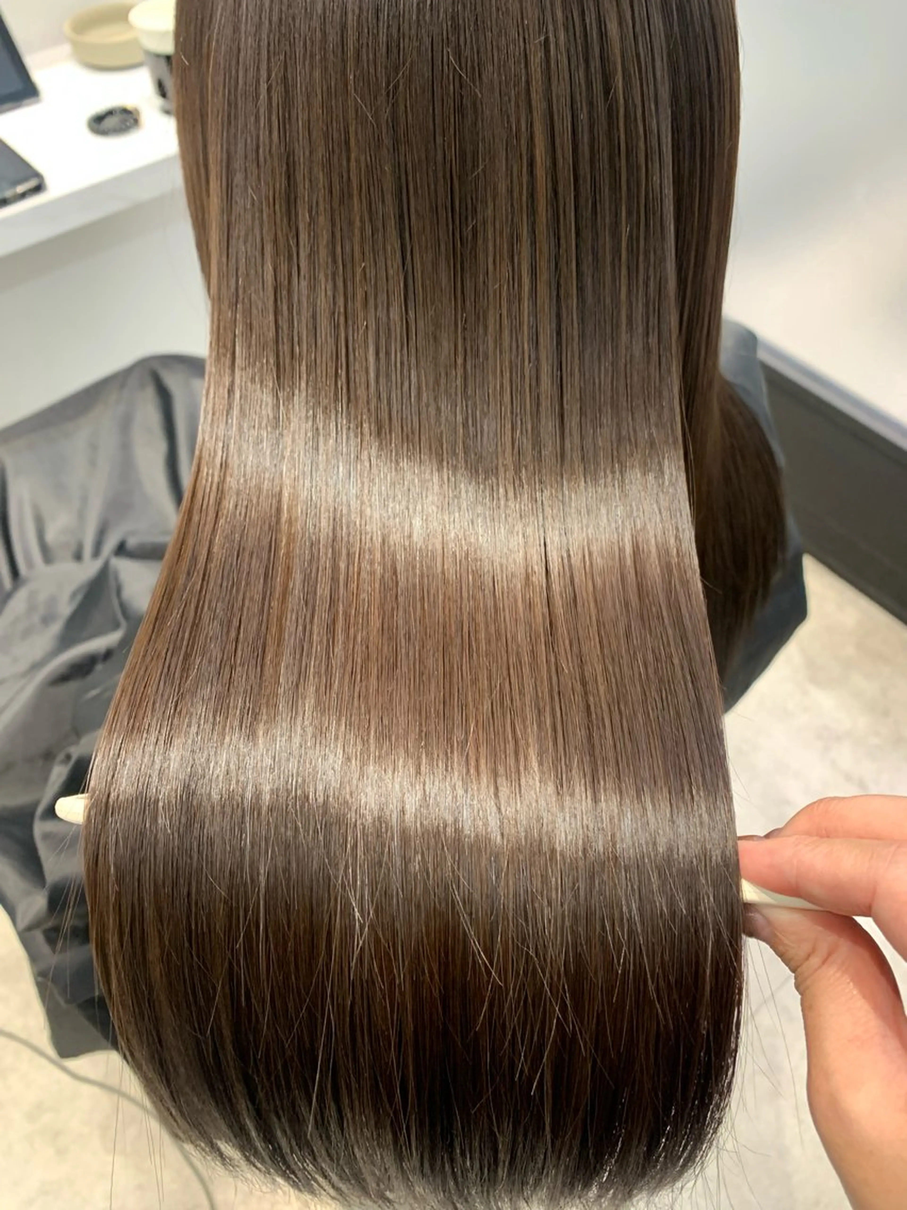 セミロング 髪質改善 トリートメント 酸熱トリートメント カット ヘアカラー トリートメント 髪質改善/縮毛矯正 🎀小林 唯 🎀のヘアスタイル