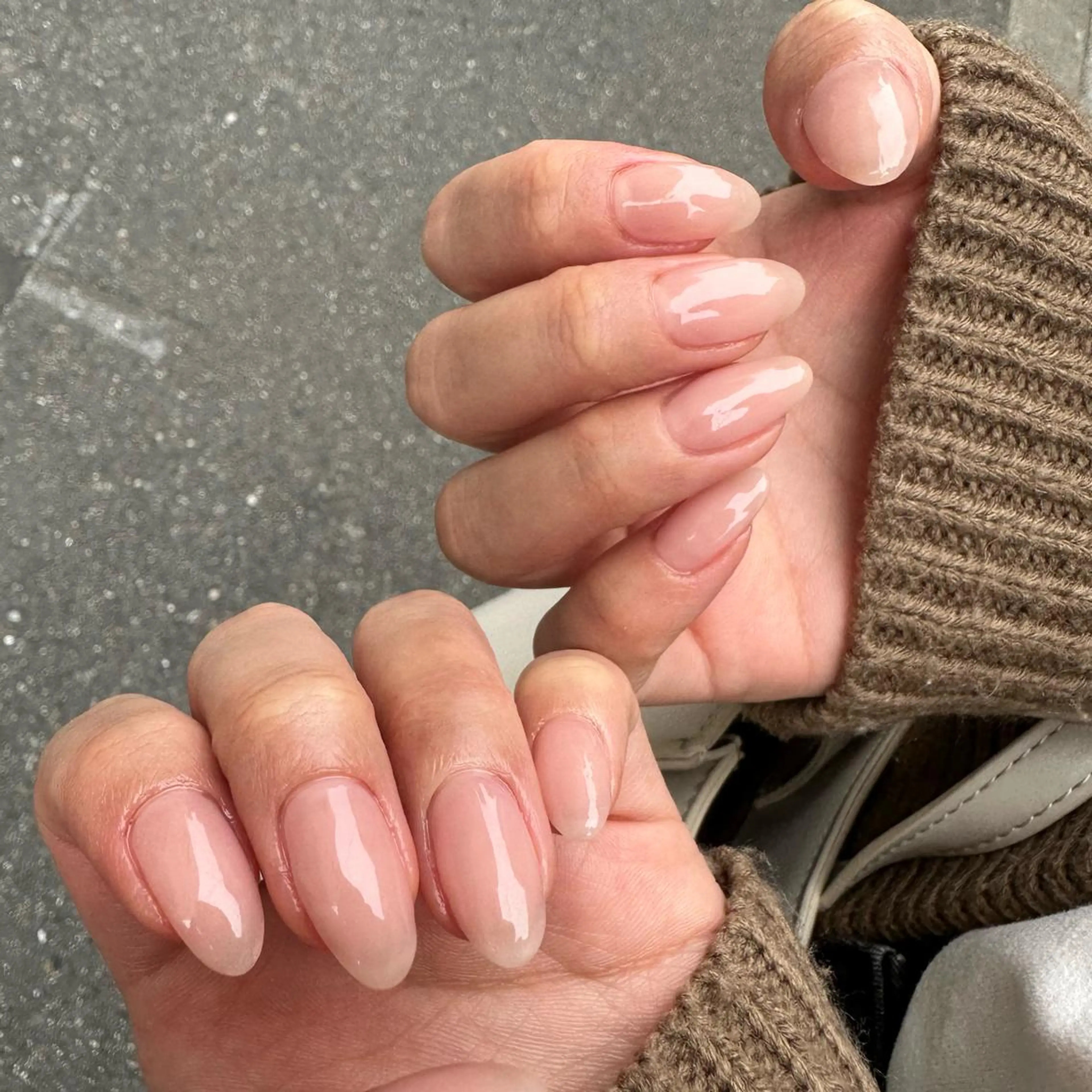 ロング カラー ヘアアレンジ キッズ ネイル マツエク・マツパ アイブロウ 福田 加奈のネイルデザイン