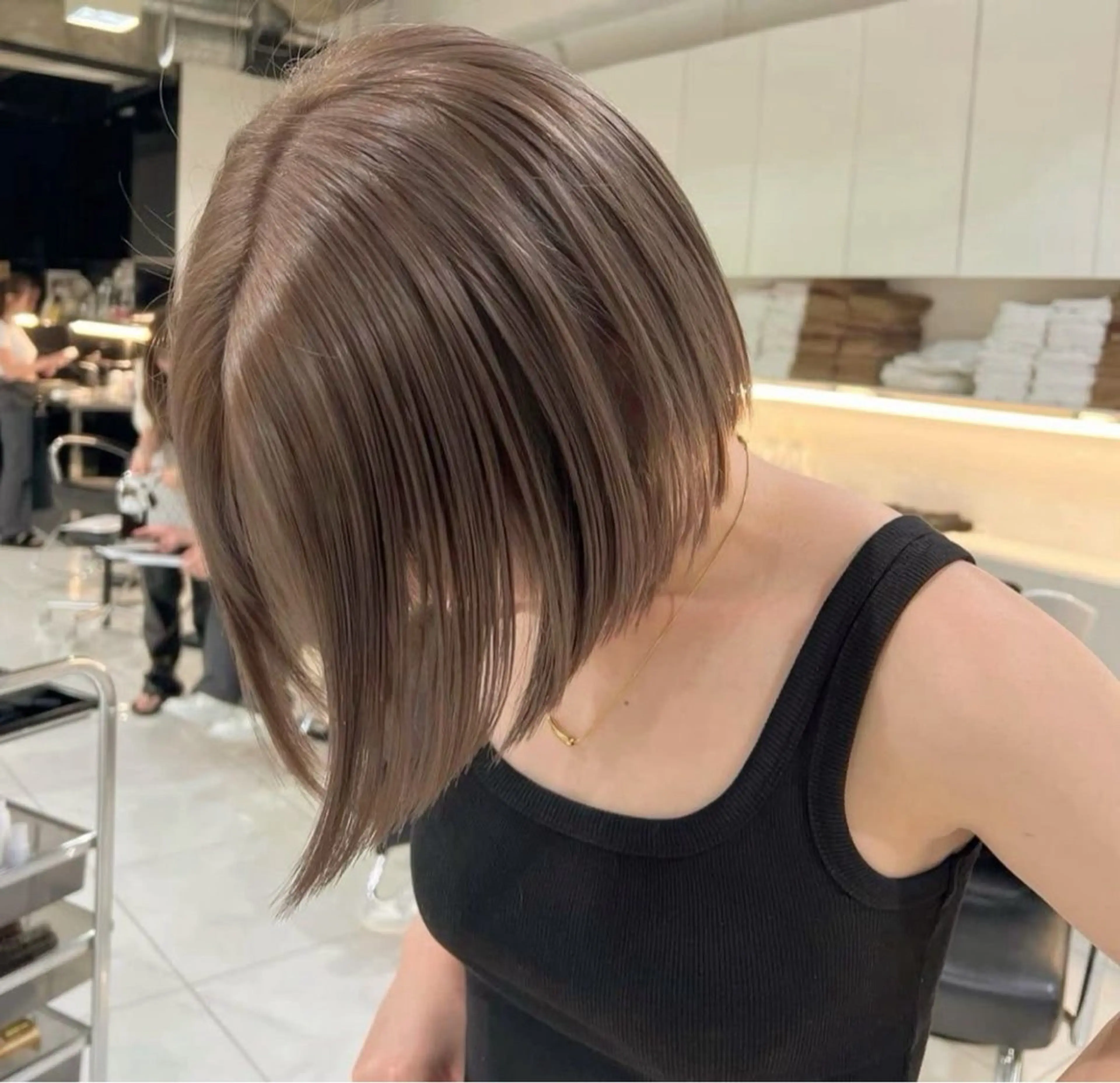 ミディアム カット ヘアカラー トリートメント yuma/ブリーチ なし/透明感/暖色のヘアスタイル