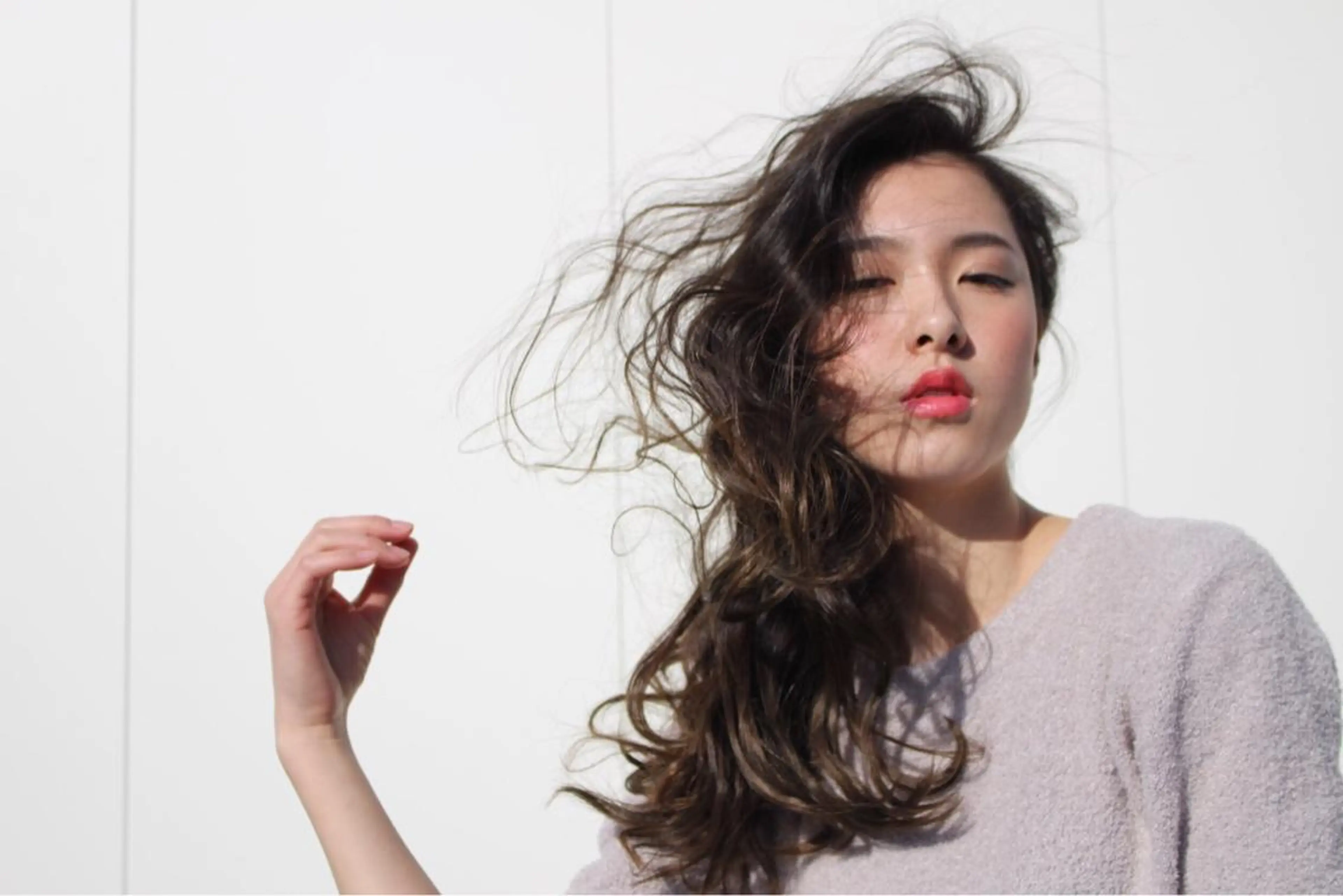 ロング カット ヘアカラー トリートメント 小濱 秀人のヘアスタイル