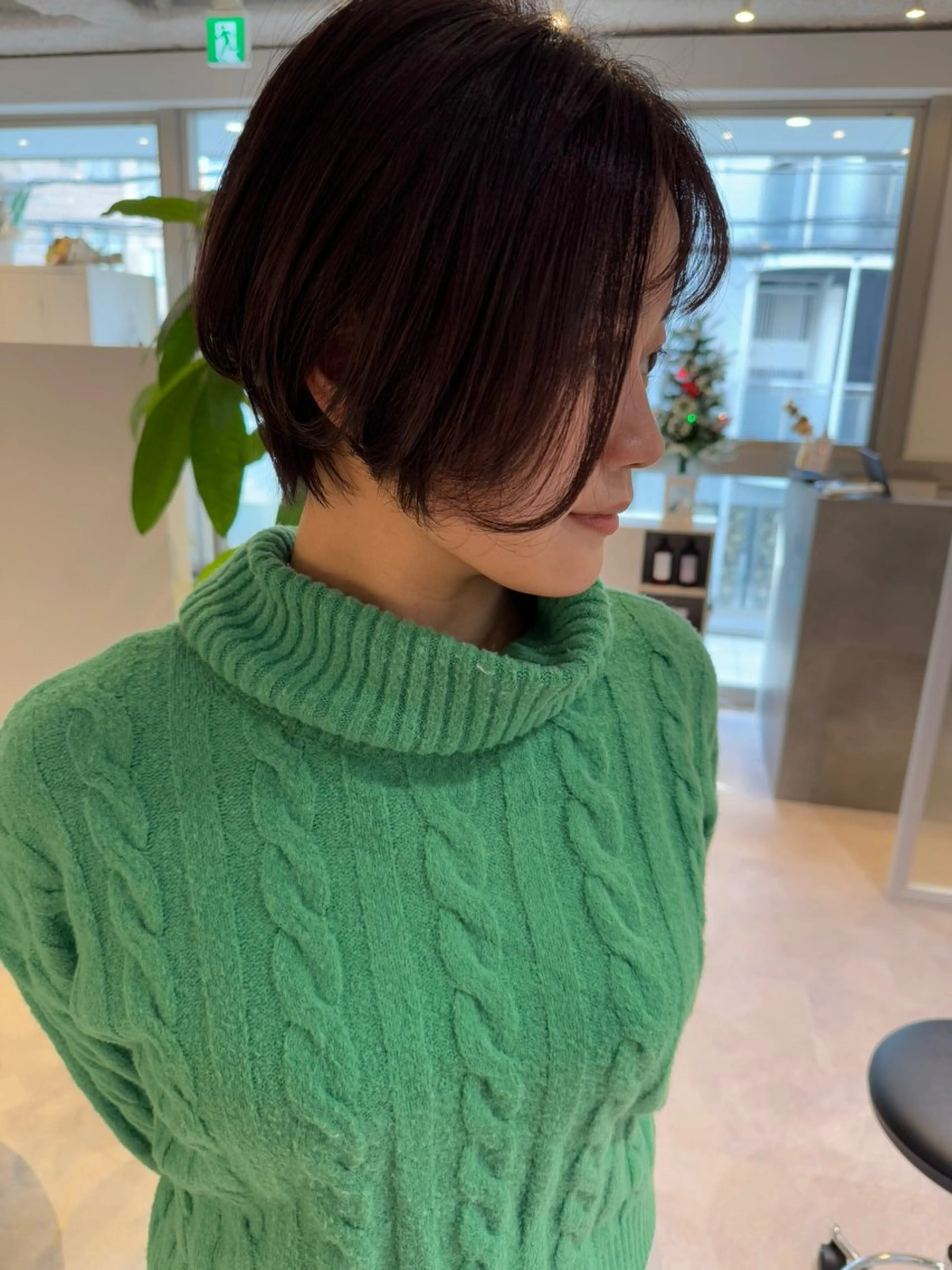 ショート くびれヘア 髪質改善 ショートヘア 酸性ストレート カット ヘアカラー トリートメント 天王寺の美容師 わだひろしのヘアスタイル