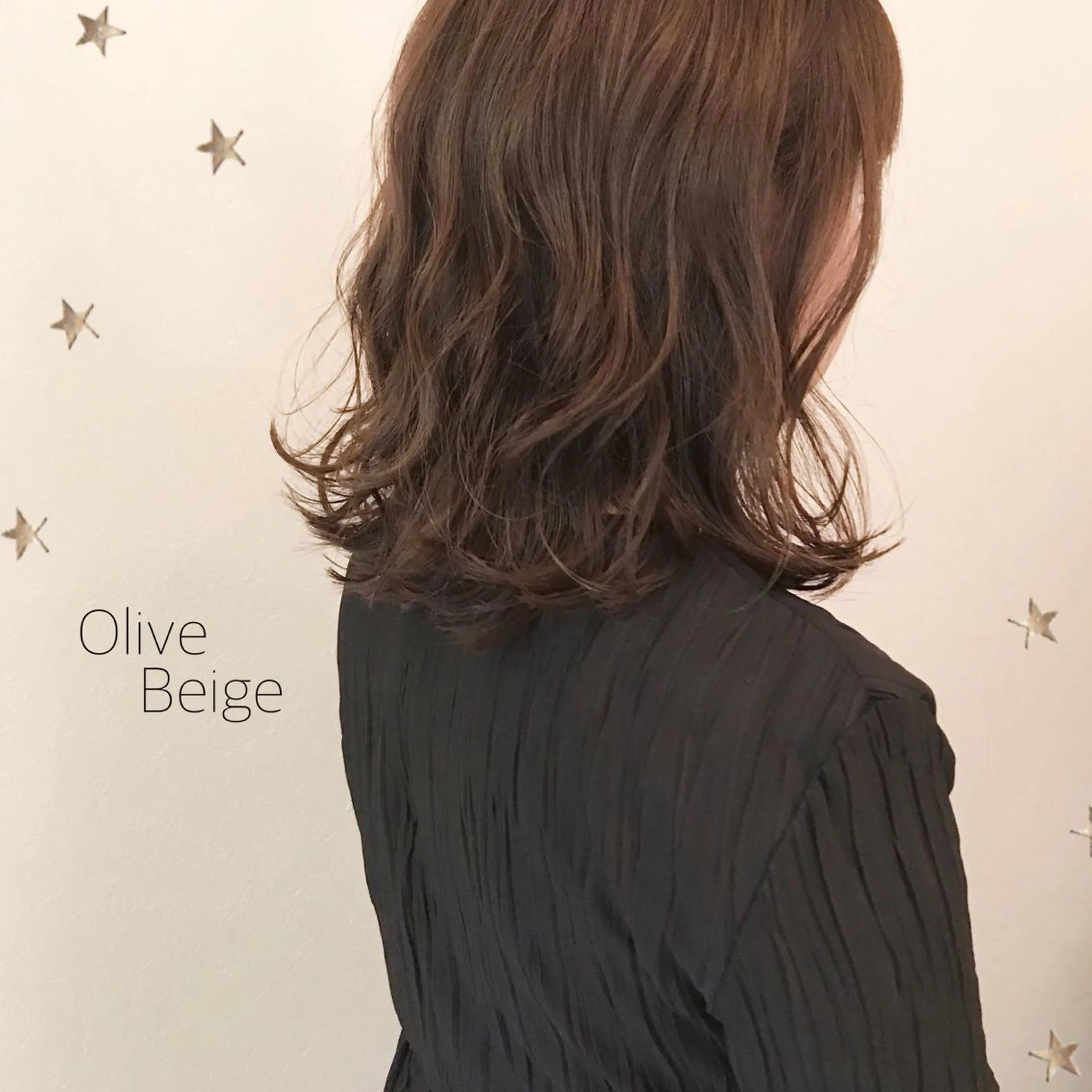 ミディアム カラー 市川 千夏のヘアスタイル