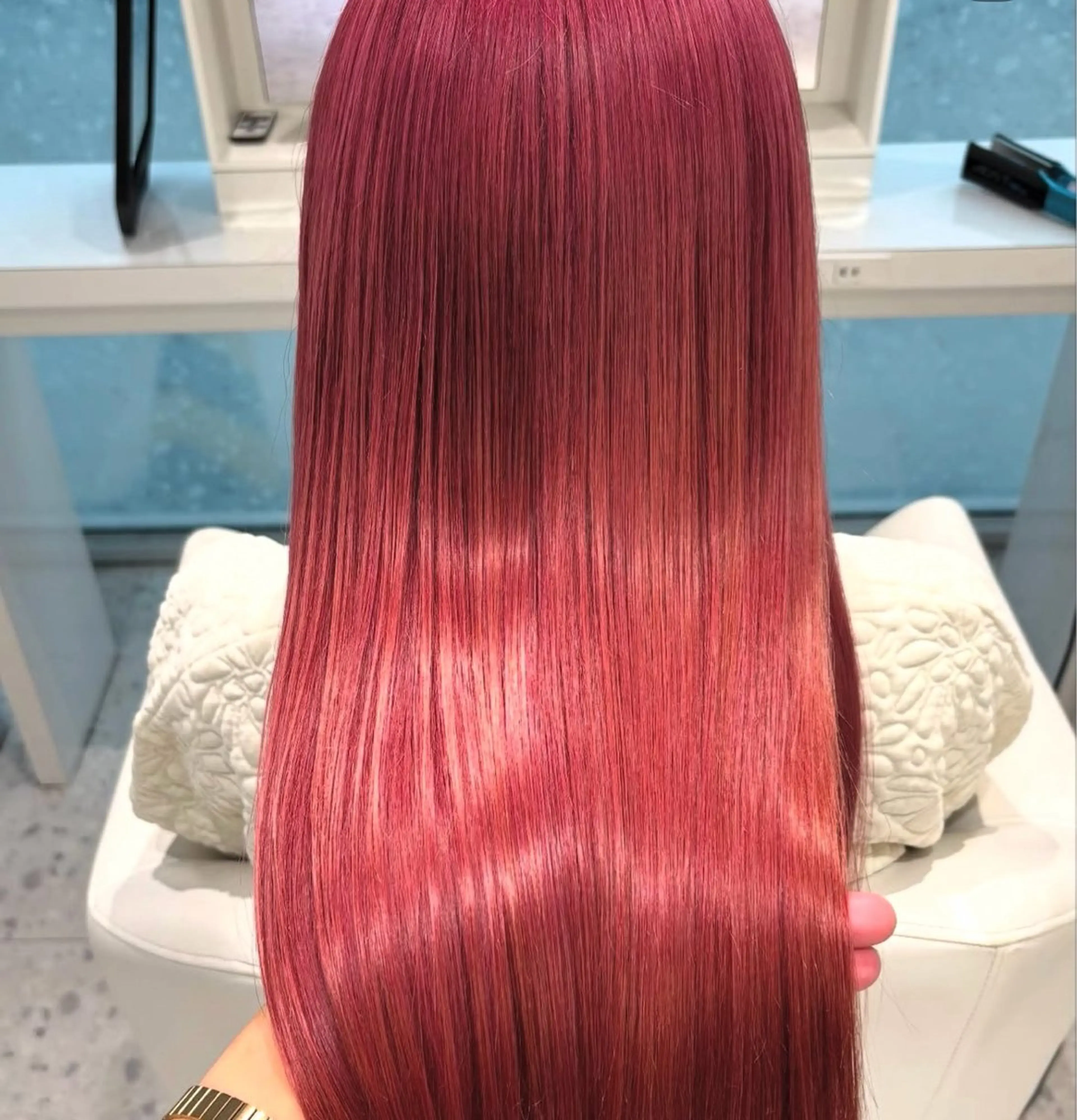 ロング 山田 ひかりのヘアスタイル