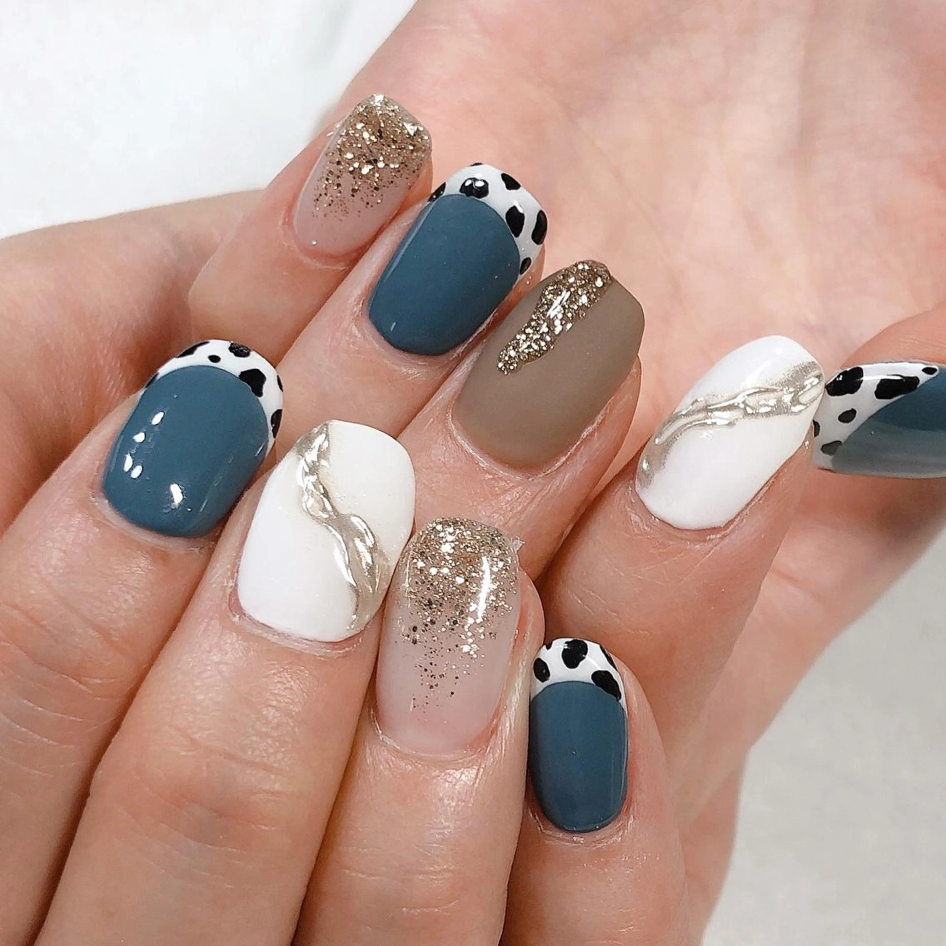 ネイル ジェルネイル 東 千夏のネイルデザイン