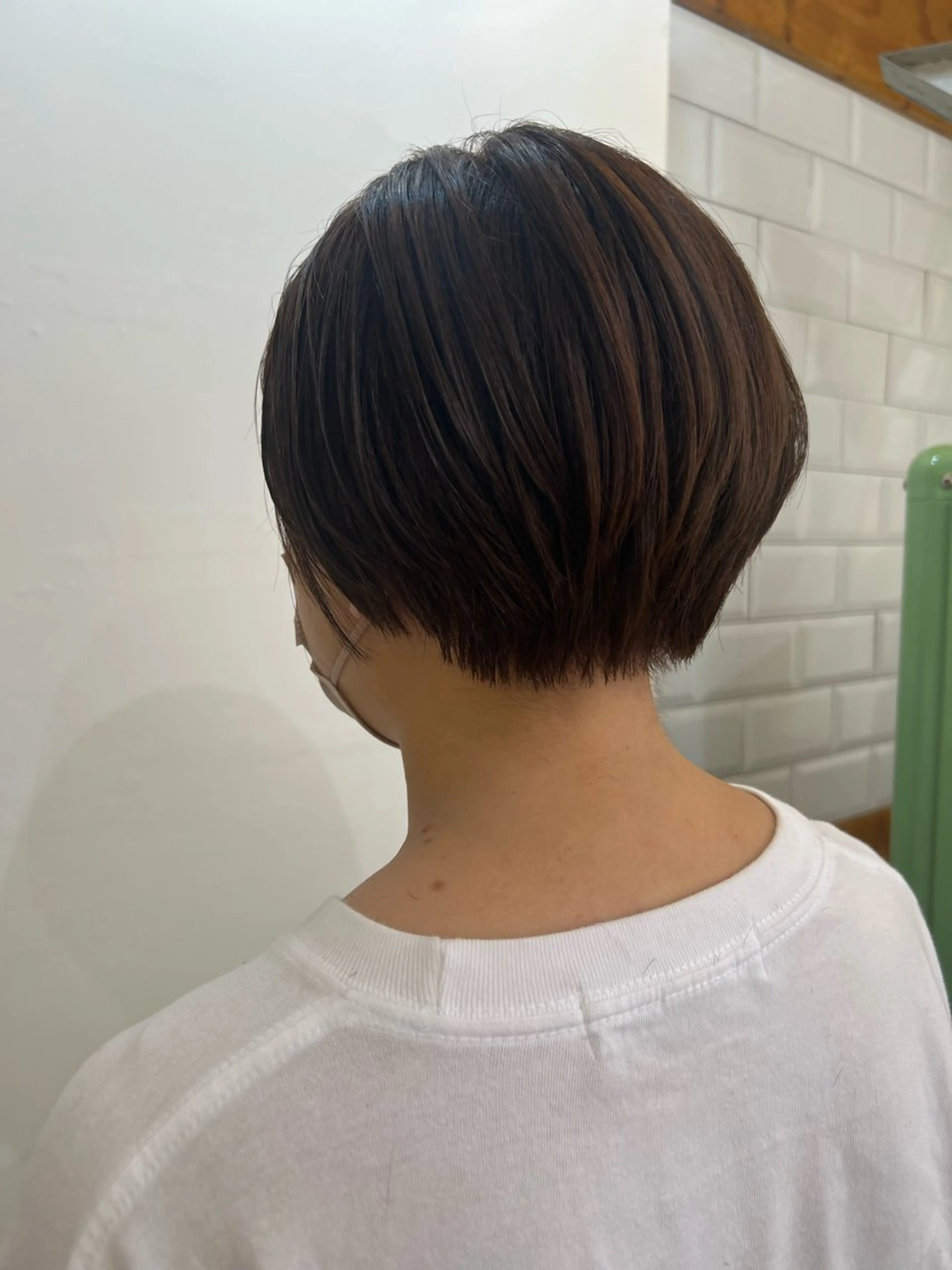 ショート カラー ショートヘア KANA/ボブ/ インナーカラー/艶髪のヘアスタイル