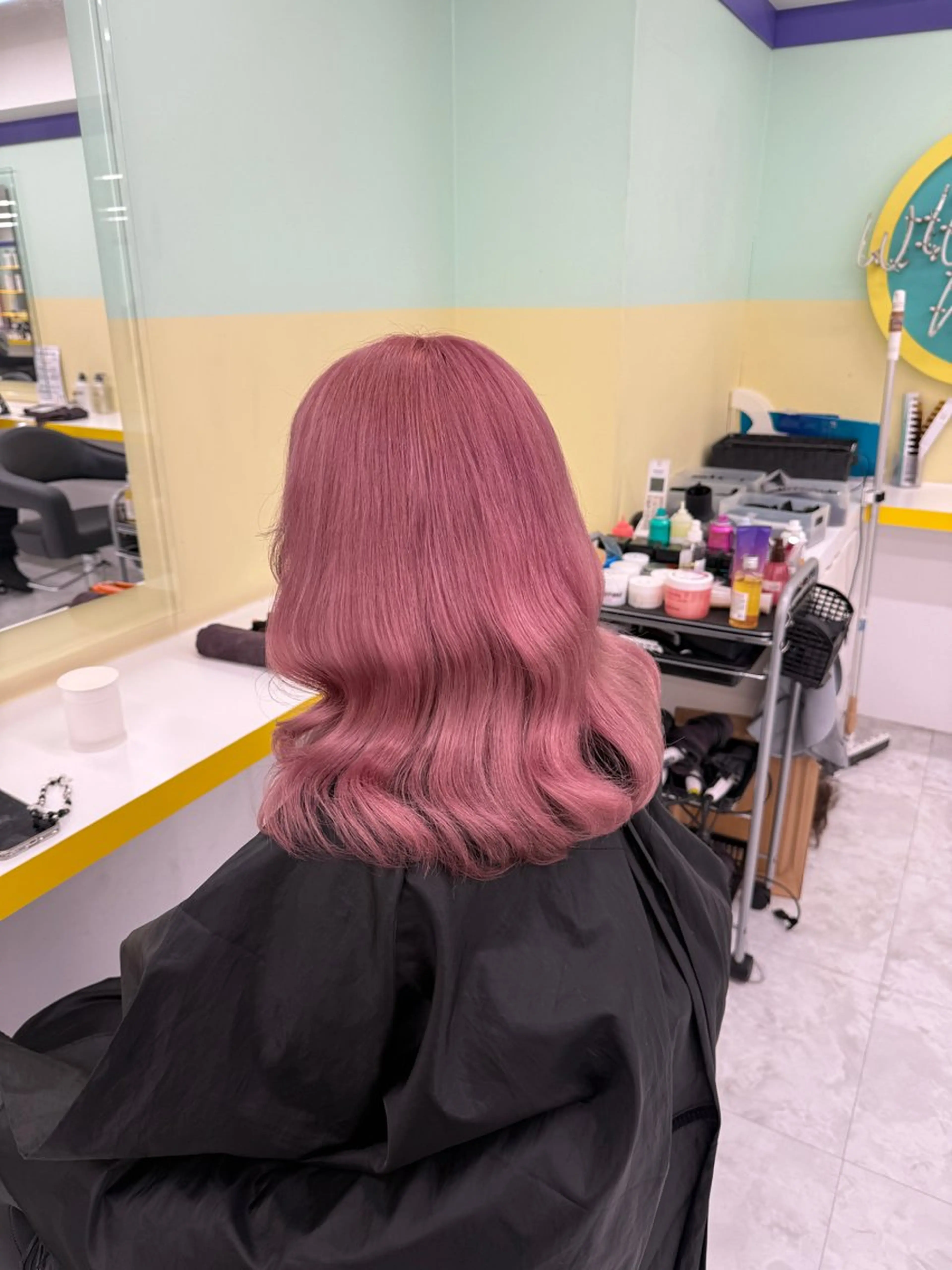 ロング カラー ヘアアレンジ ブリーチ ピンクカラー ヘアカラー トリートメント ヘアセット 🎀Girly艶髪カ ラー🎀Harukaのヘアスタイル