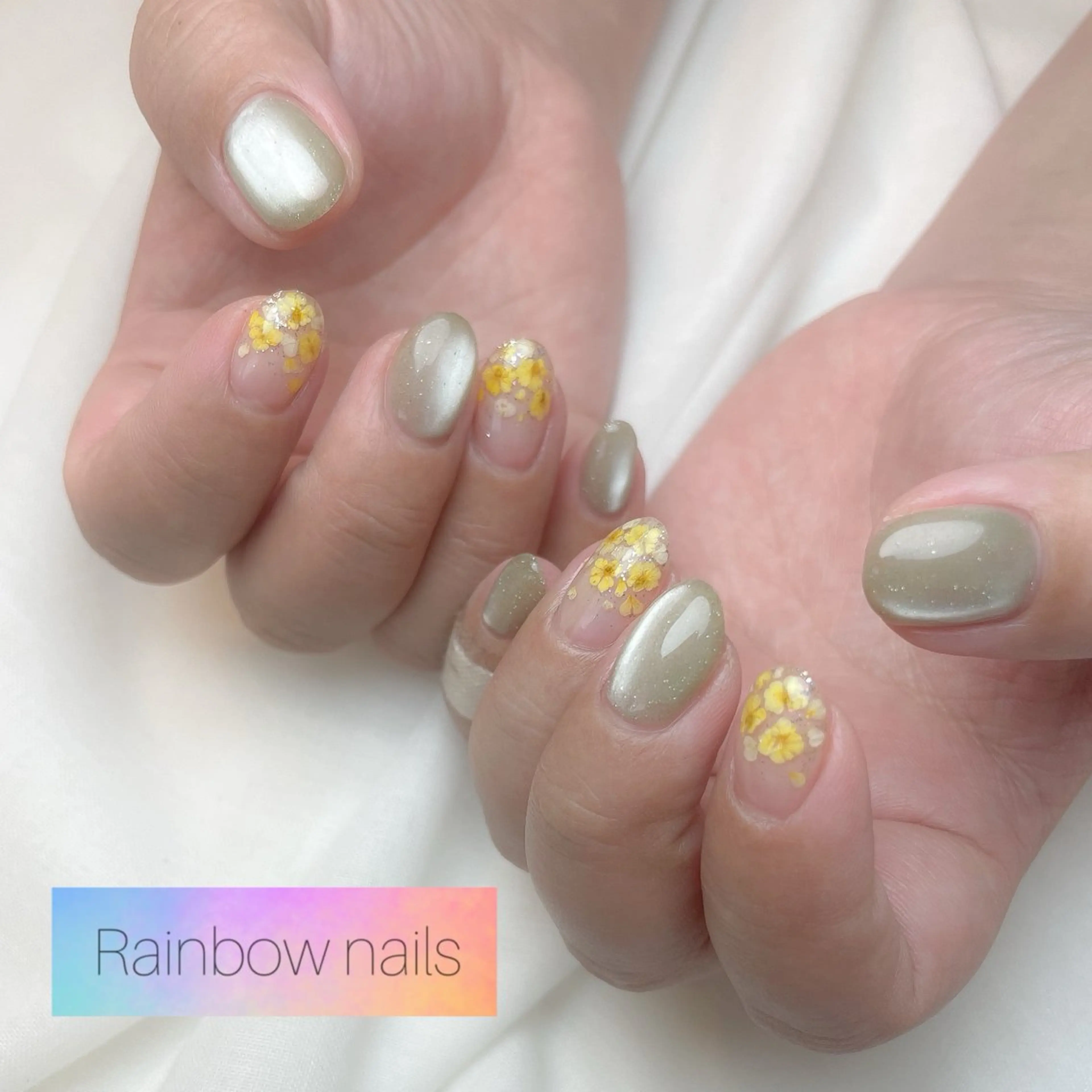 ネイル Rainbow nailsくろちゃんのネイルデザイン