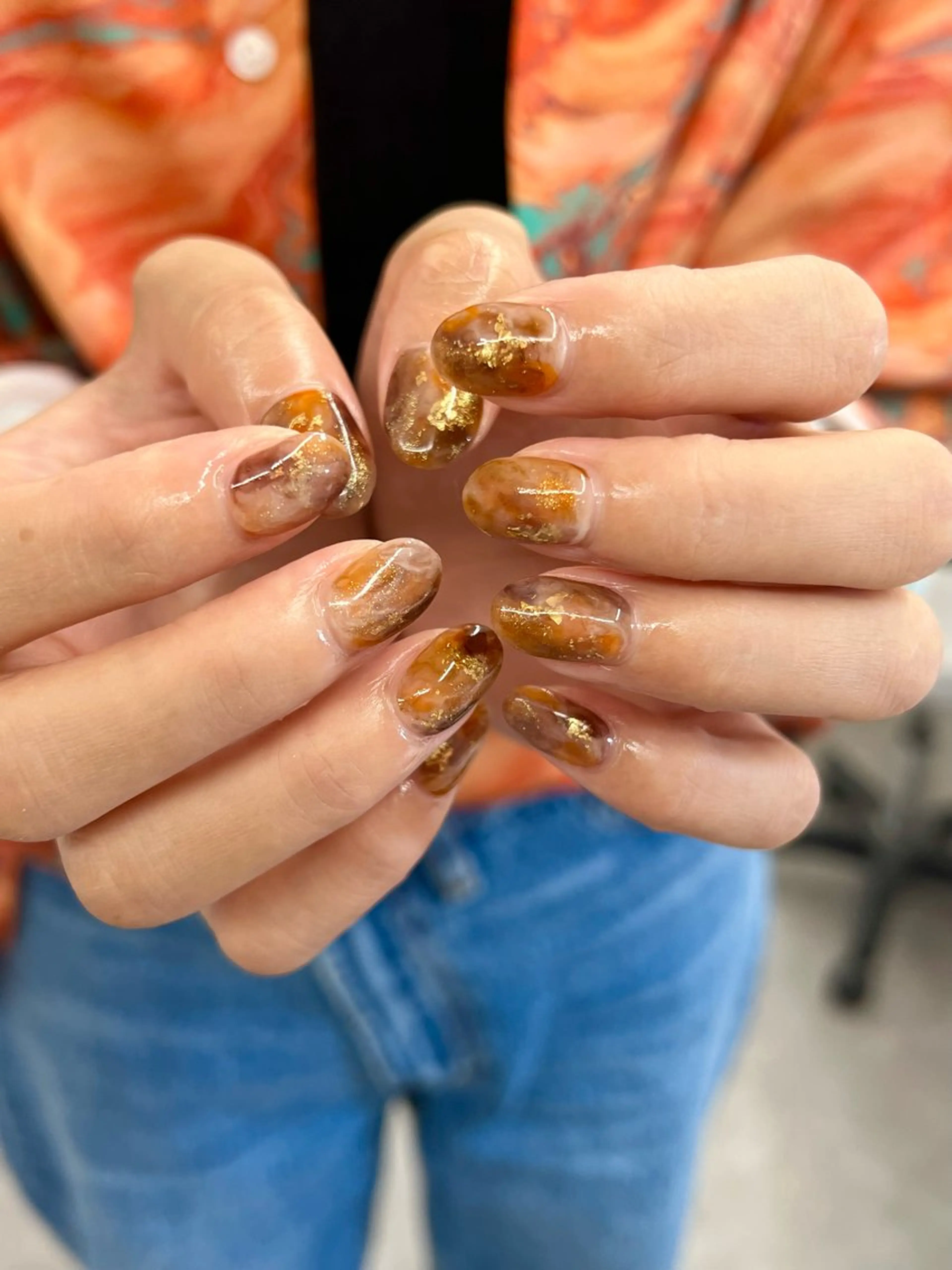 ネイル べっ甲ネイル ブラウン ジェルネイル ゴールド マグネットネイル ハンドネイル ハンドケア Bana_ Nailのネイルデザイン