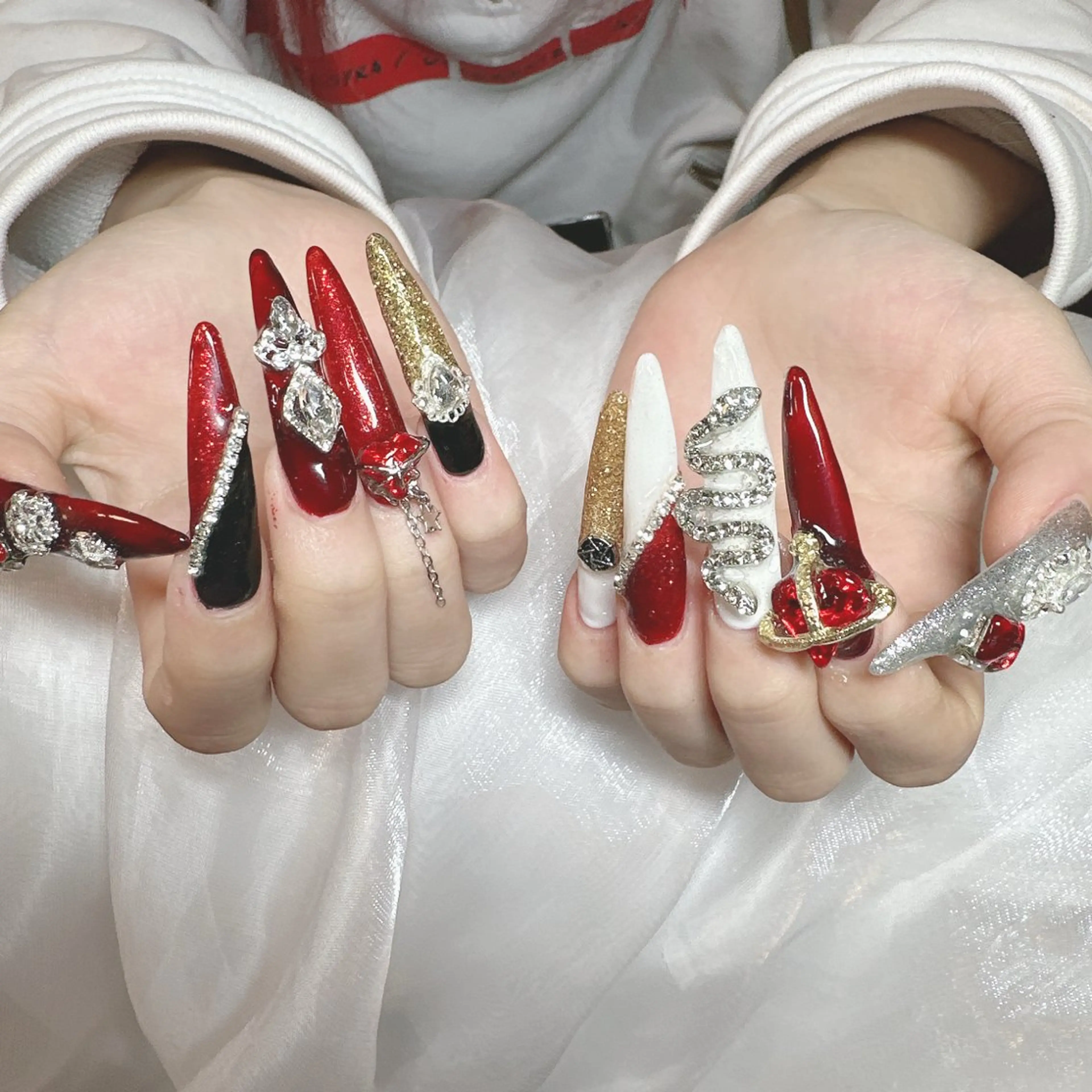 ネイル ハンドネイル ゆりか スカルプ専門店のネイルデザイン