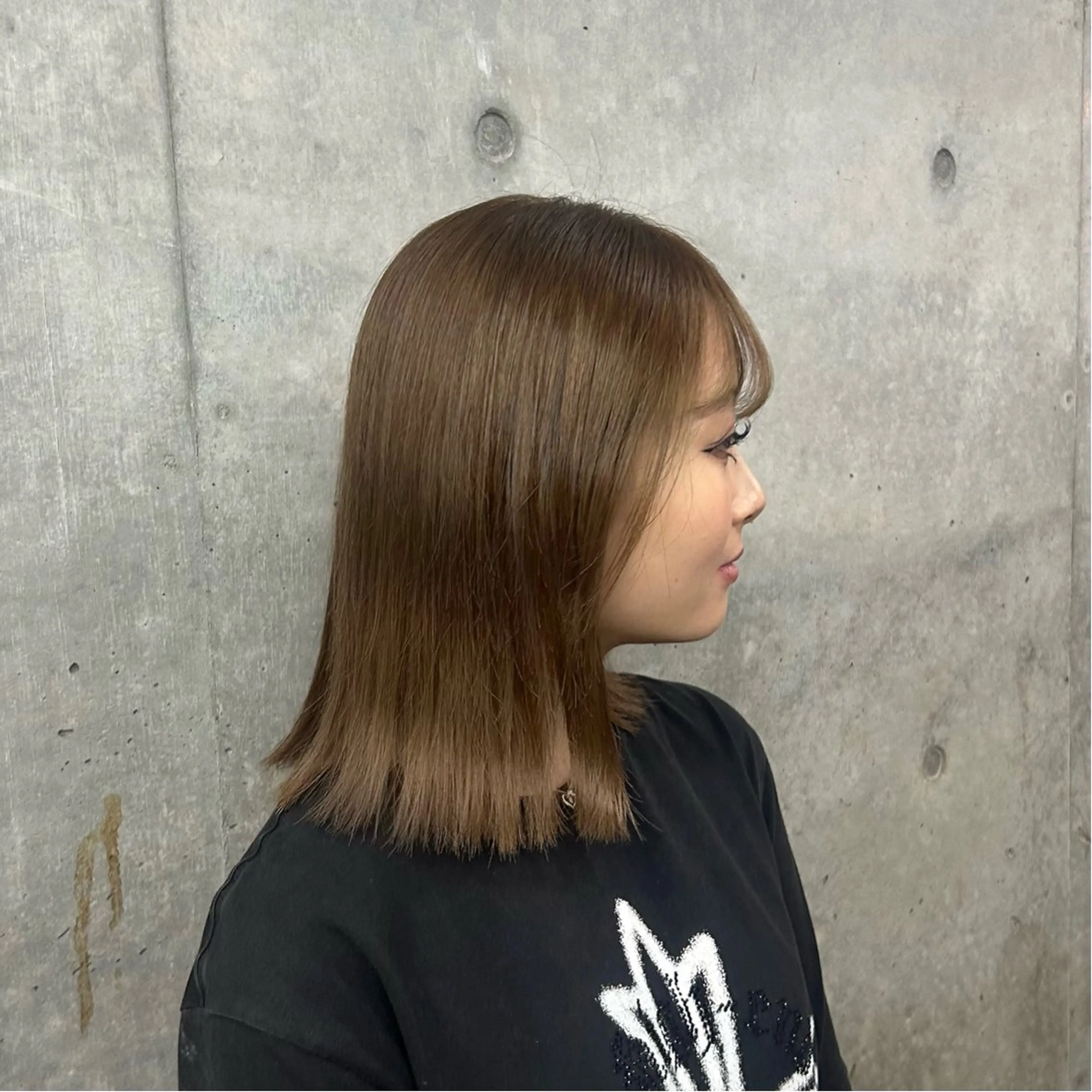 ミディアム カラー akari 🩵のヘアスタイル