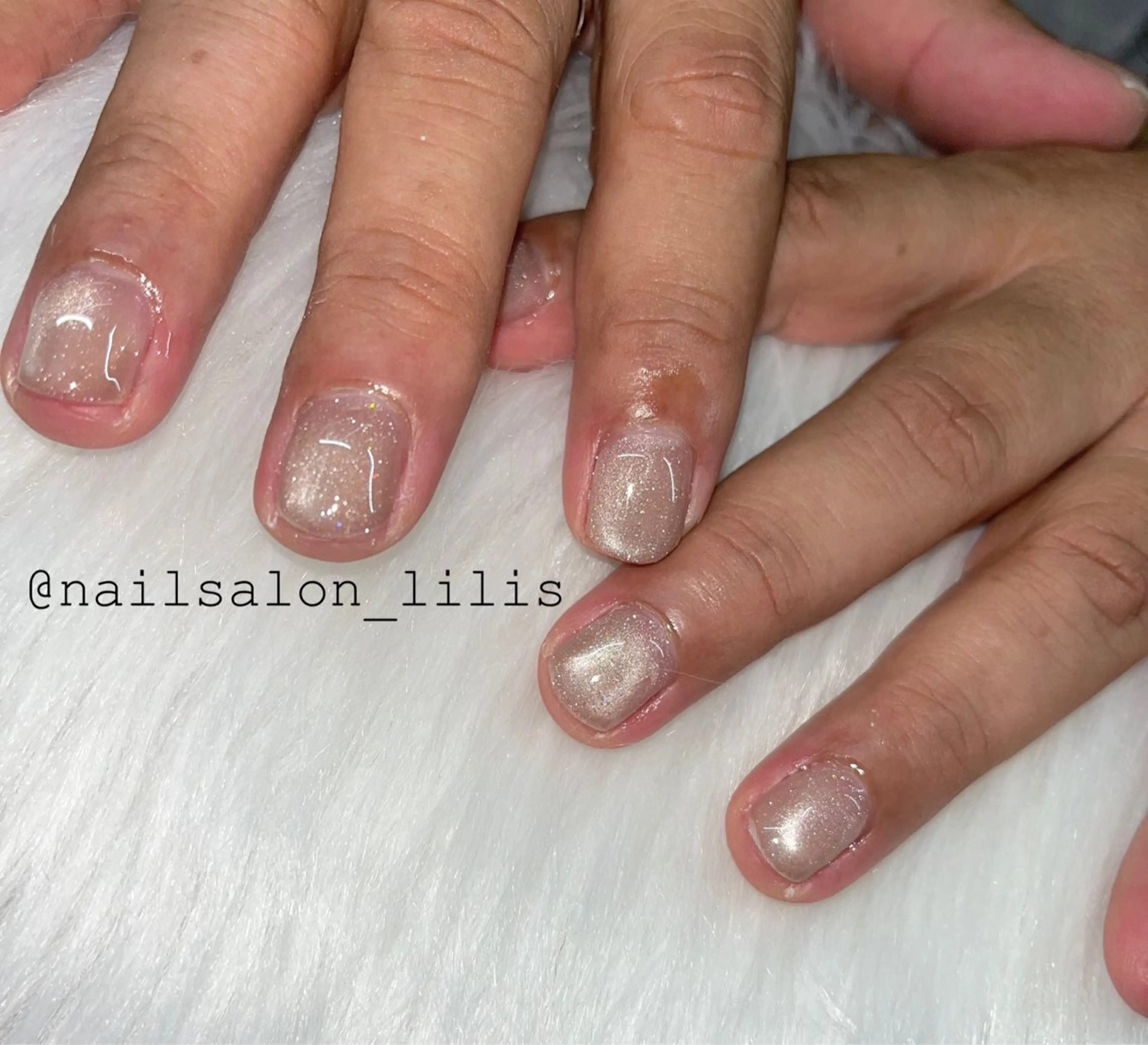 ネイル マグネットネイル ハンドネイル nailsalon Lilisのネイルデザイン