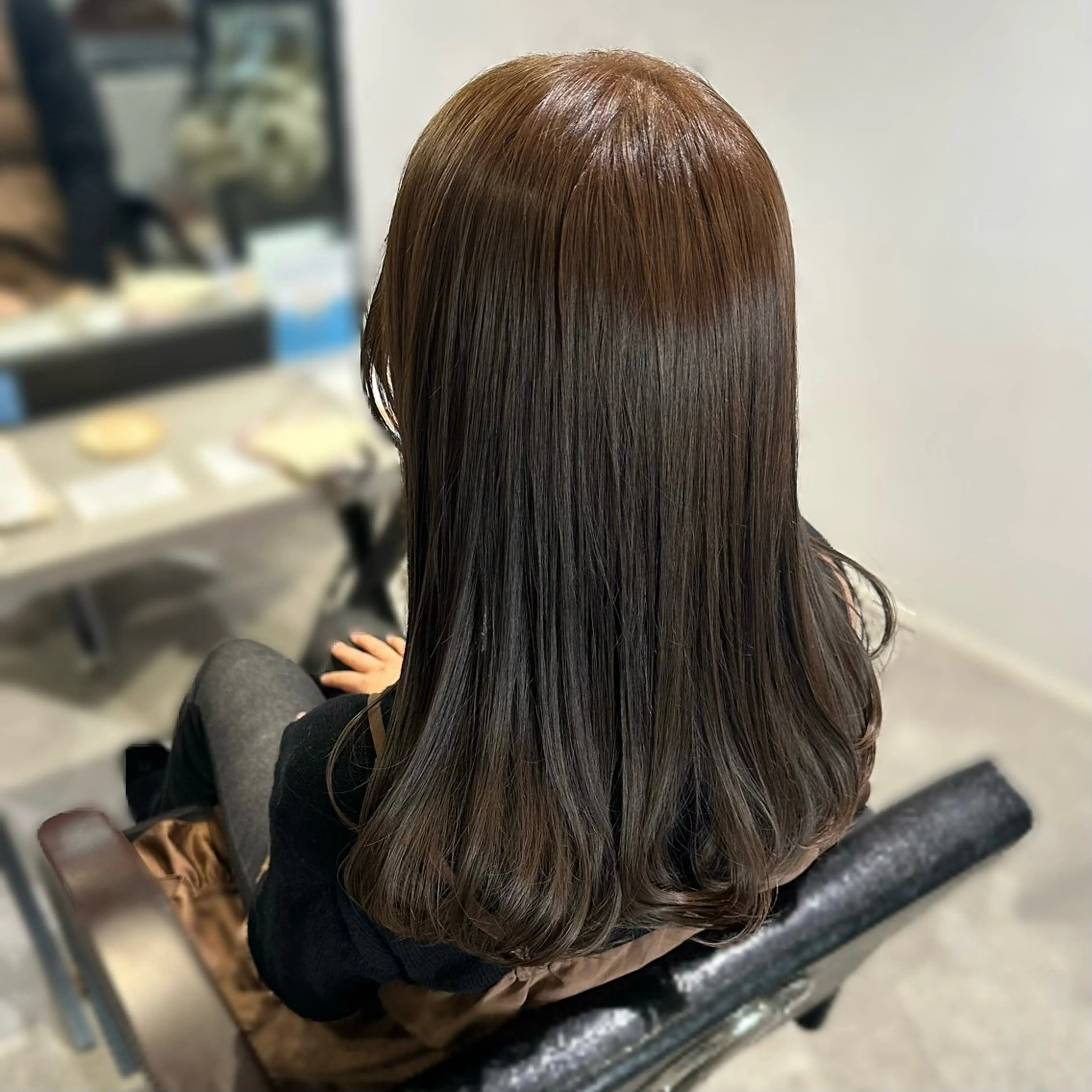 ロング カラー ブリーチ グレージュ ブリーチなしカラー ヘアカラー トリートメント MIRUKA/ 暖色カラー/ベージュのヘアスタイル