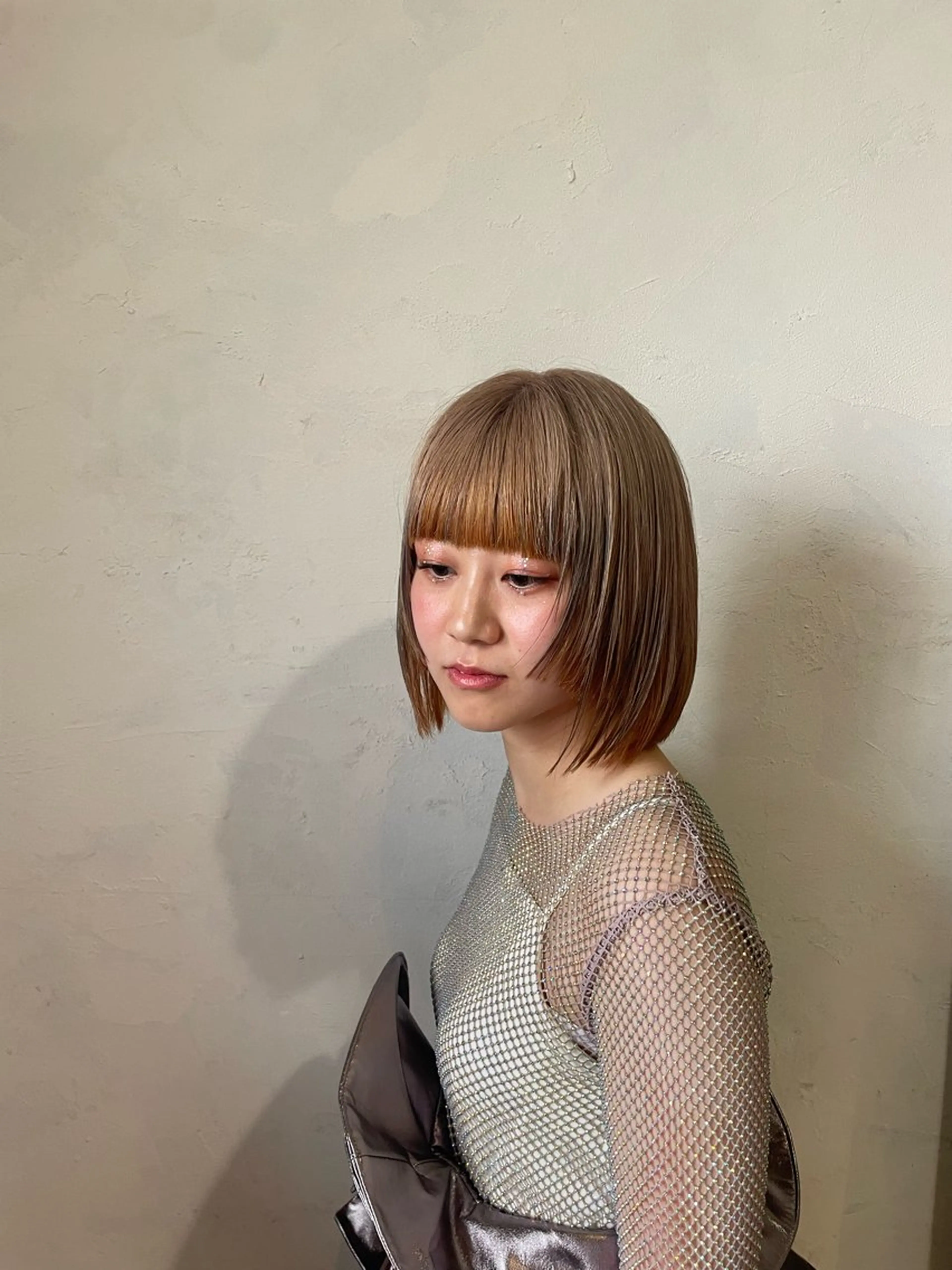 ミディアム カラー 宮前 芽衣のヘアスタイル