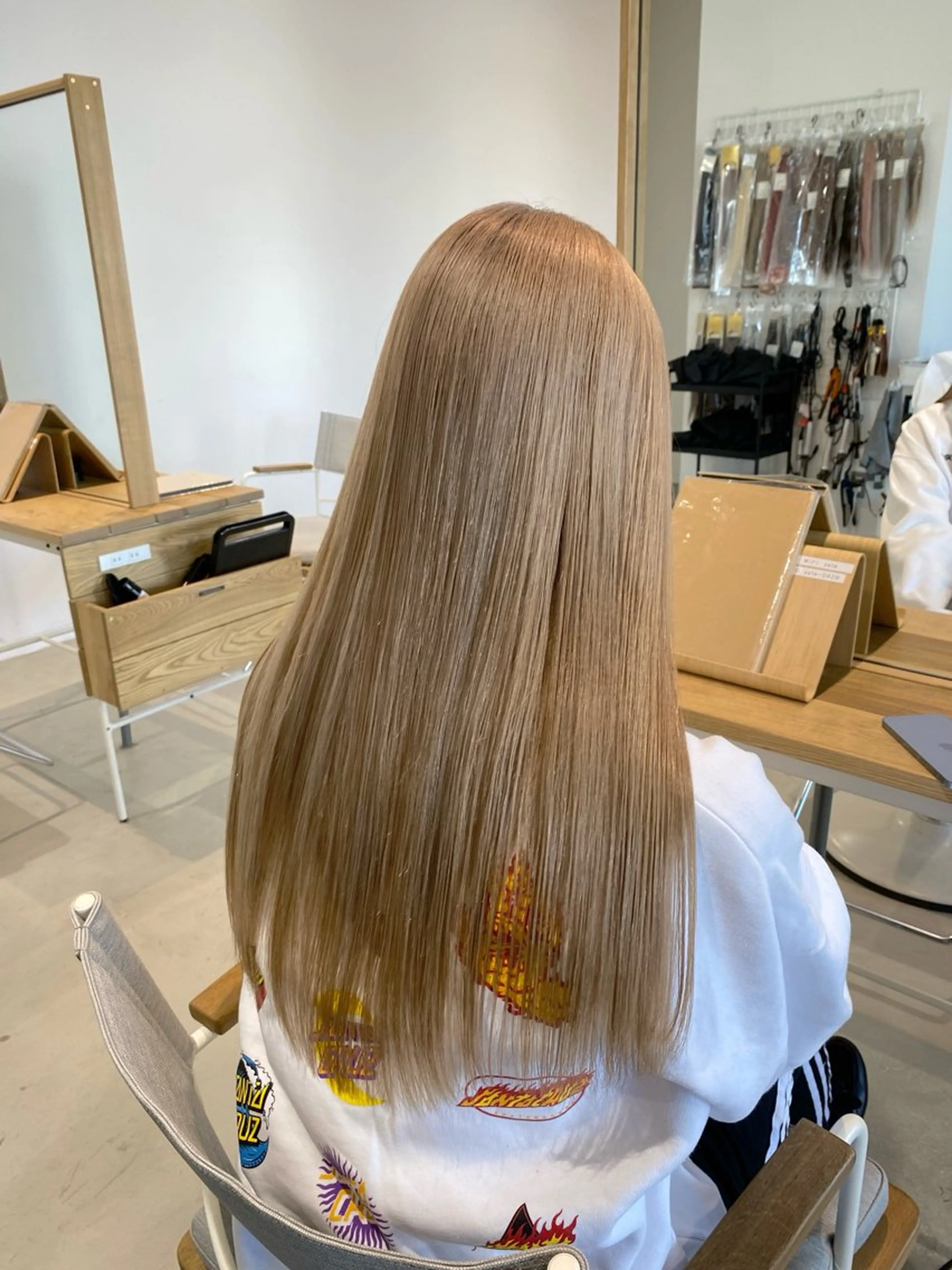 セミロング カラー yate'/ Wカラー/小出捷也のヘアスタイル