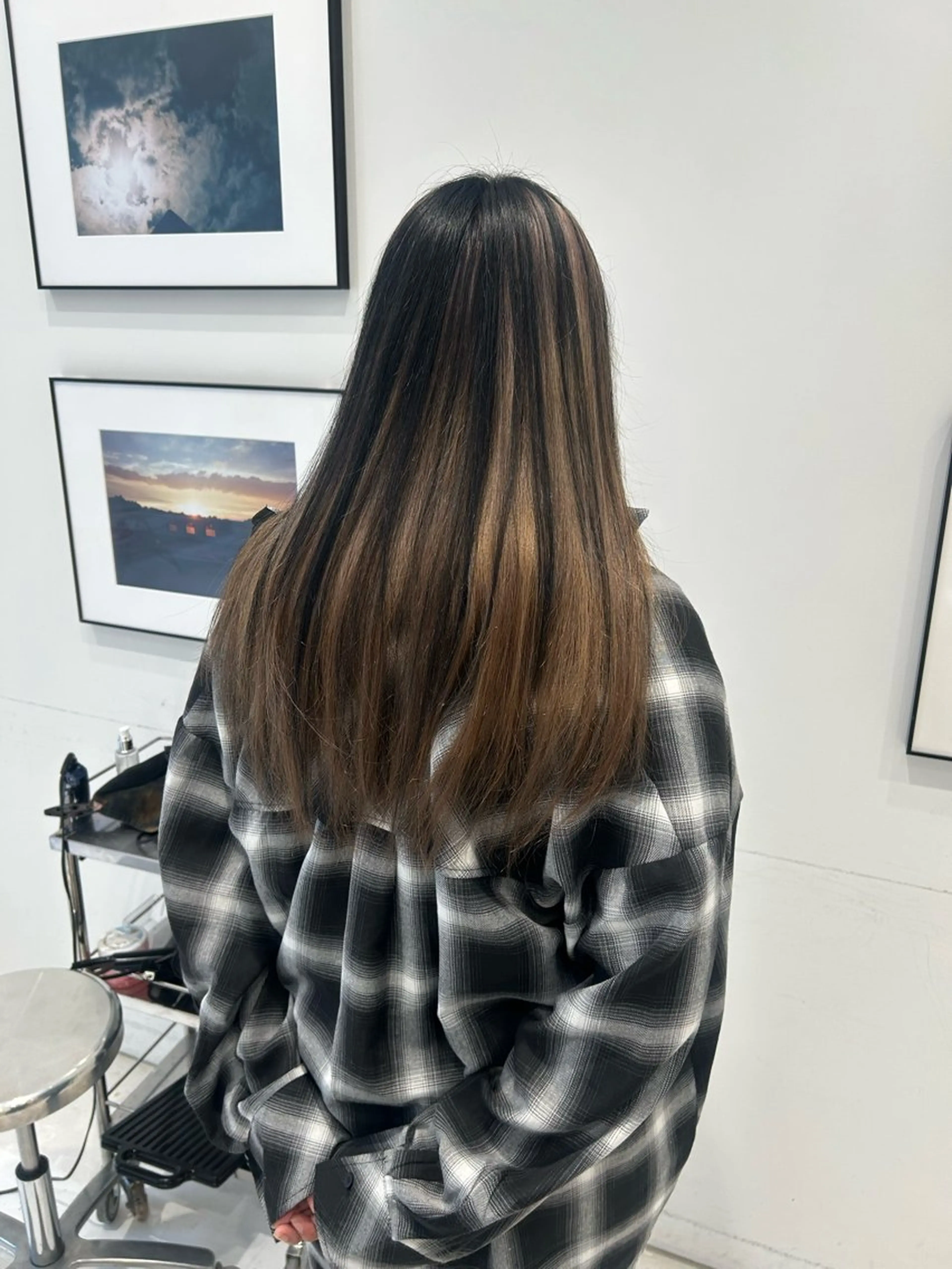 ロング カラー バレイヤージュ デザインカラー ハイライトカラー ハイライト レイヤーカット カット ヘアカラー 大長 広菜のヘアスタイル