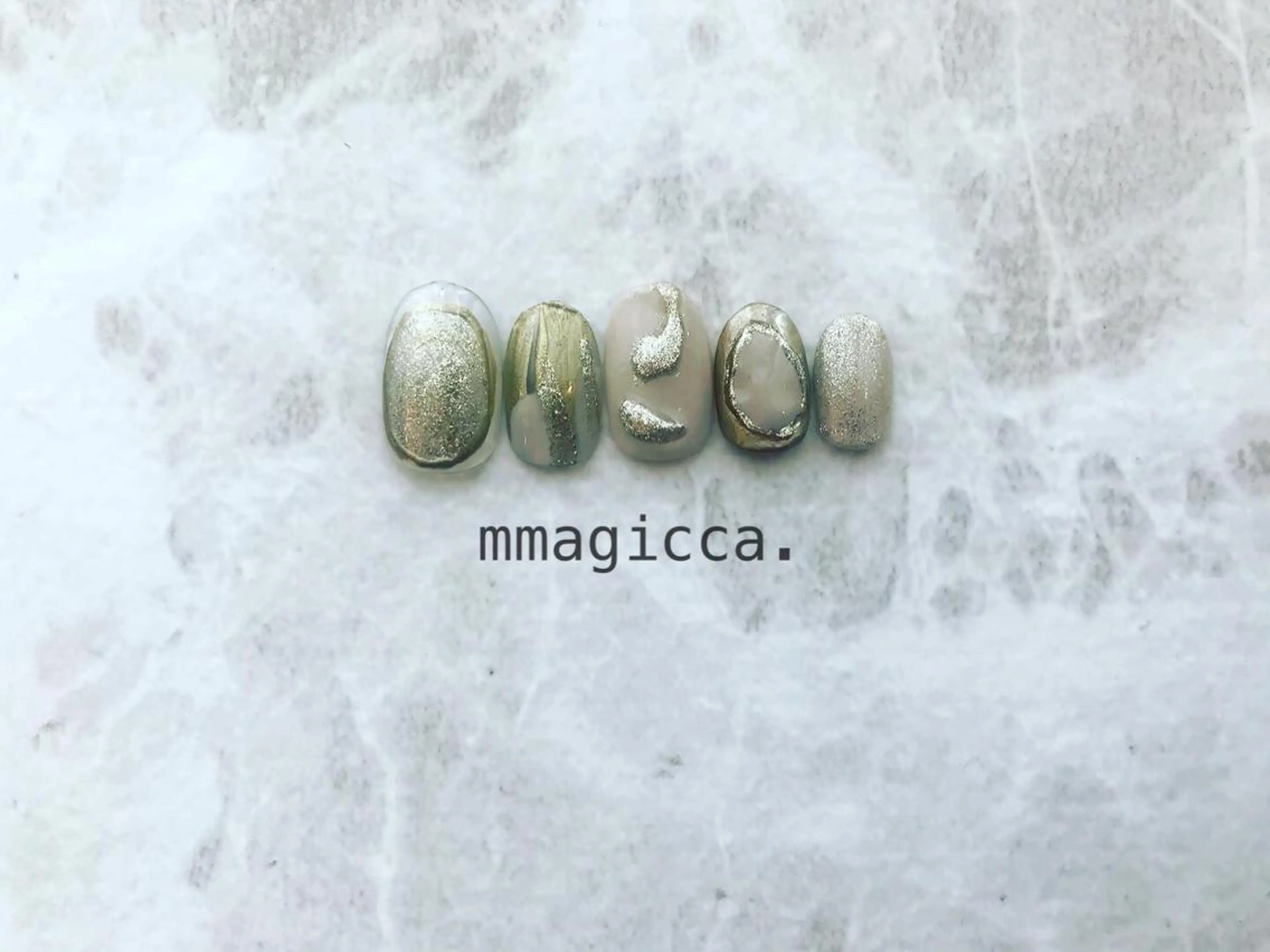 ネイル 成人式 ジェルネイル 卒業式 mmagicca. 【 まじか. 】のネイルデザイン