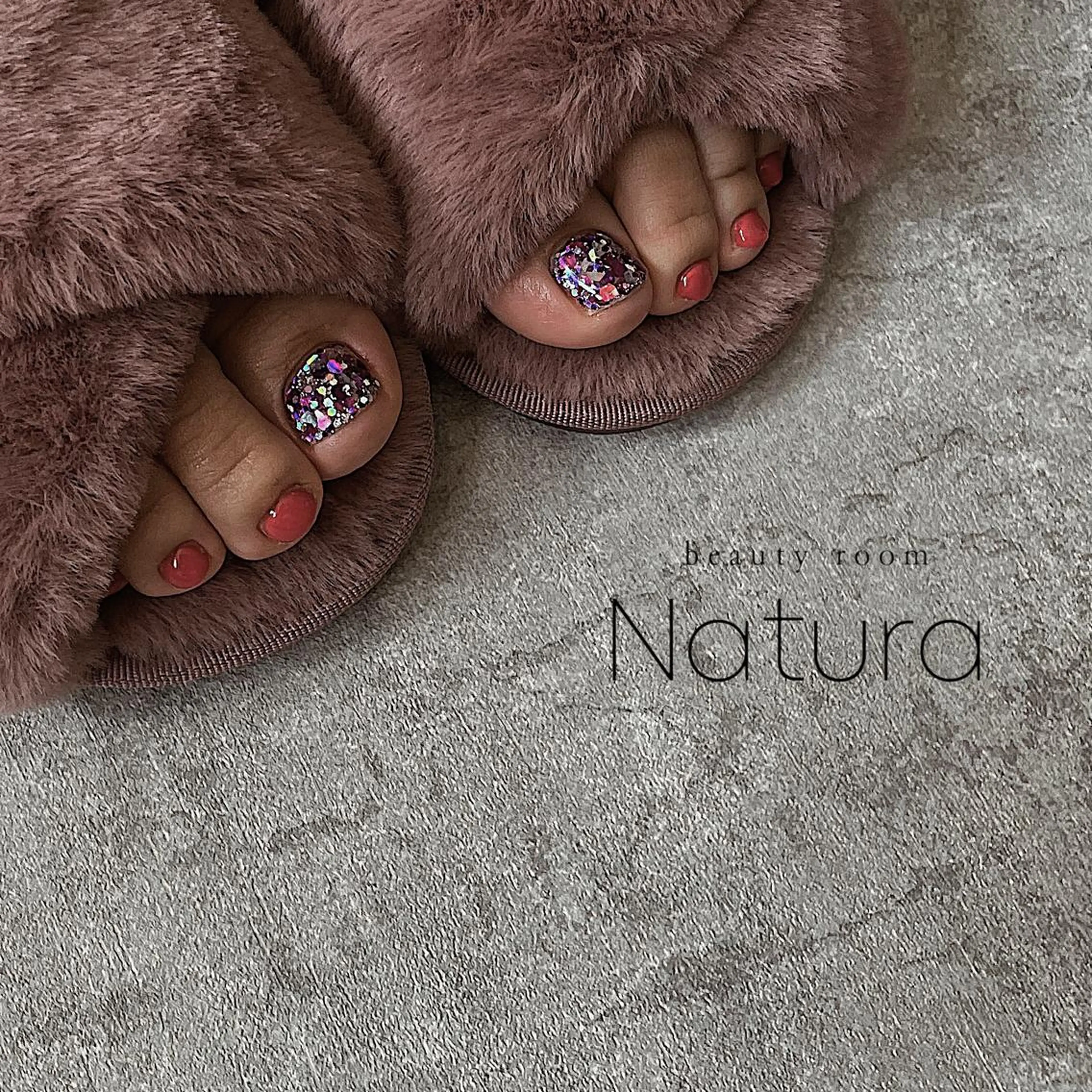 ネイル マツエク・マツパ アイブロウ フットネイル beautyroom Naturaのネイルデザイン