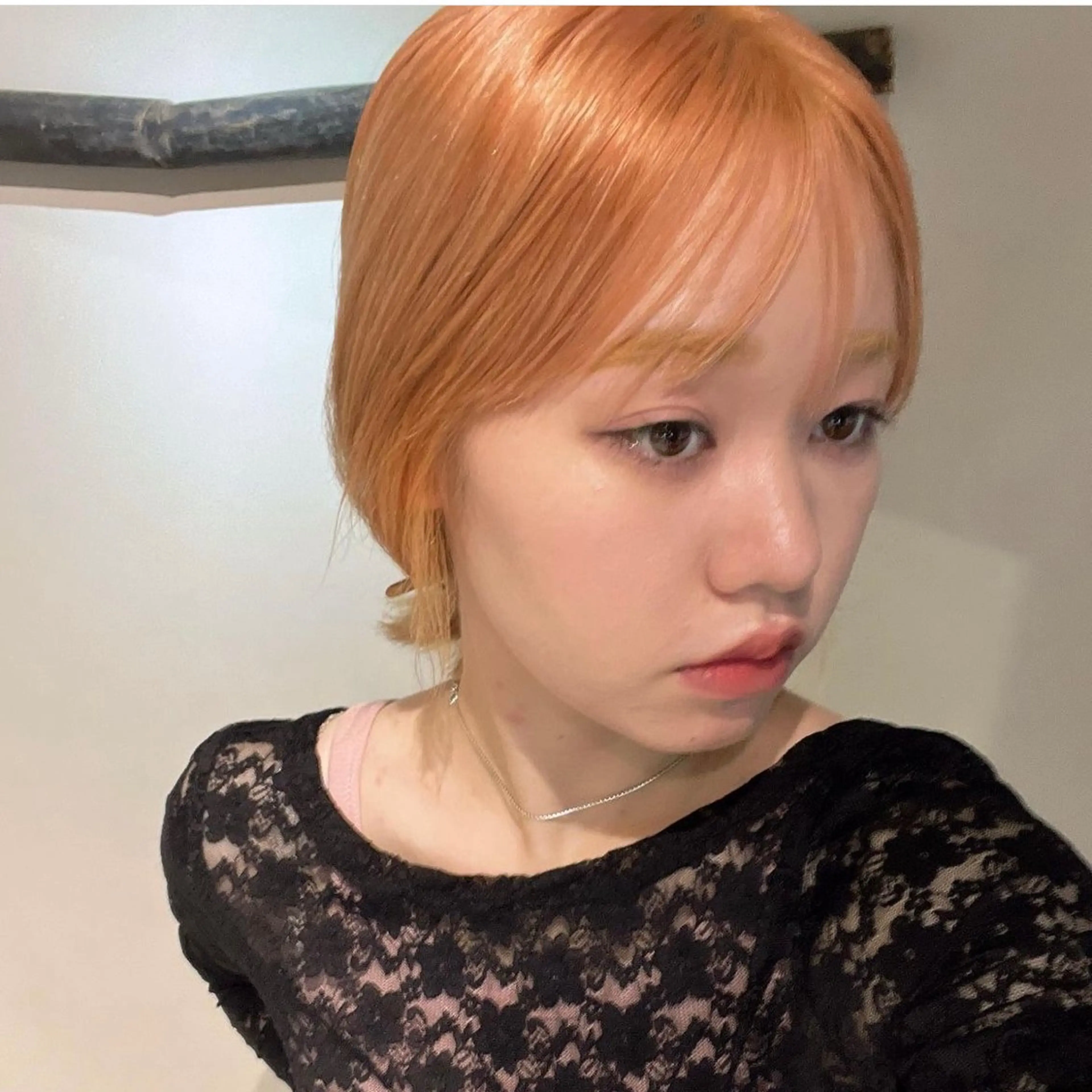 ミディアム カラー ブロンド カット ヘアカラー 🦮shiori アイドルオタク🦮のヘアスタイル