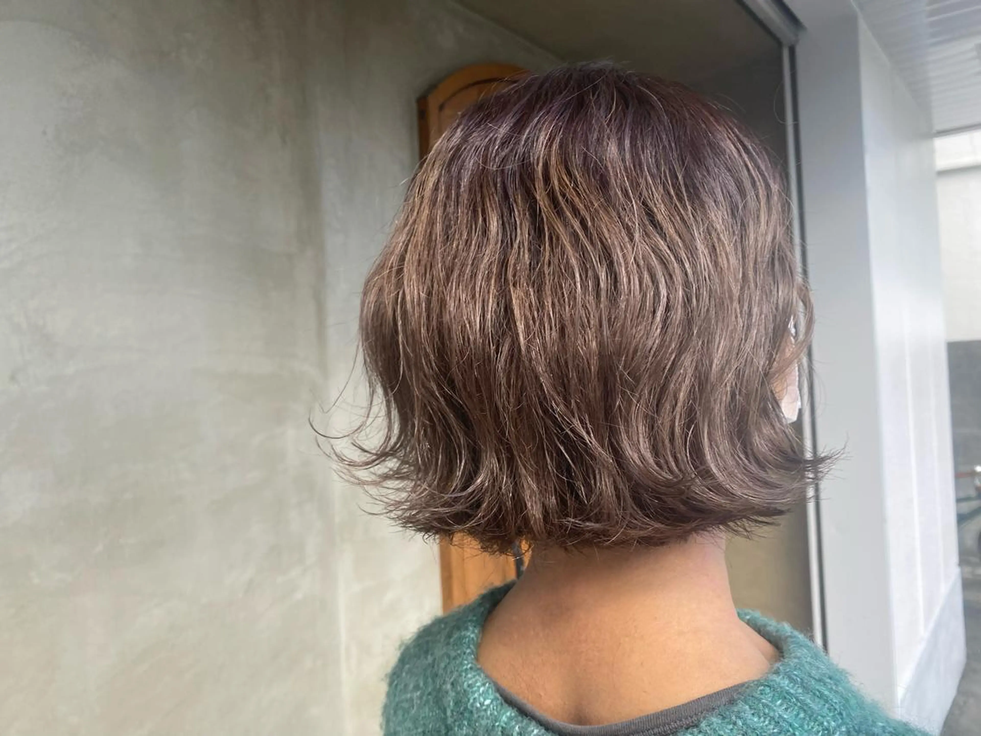 ショート カラー 卒業式のヘアスタイル ヘアカラー 柔らかカラー🥛 mayucoのヘアスタイル