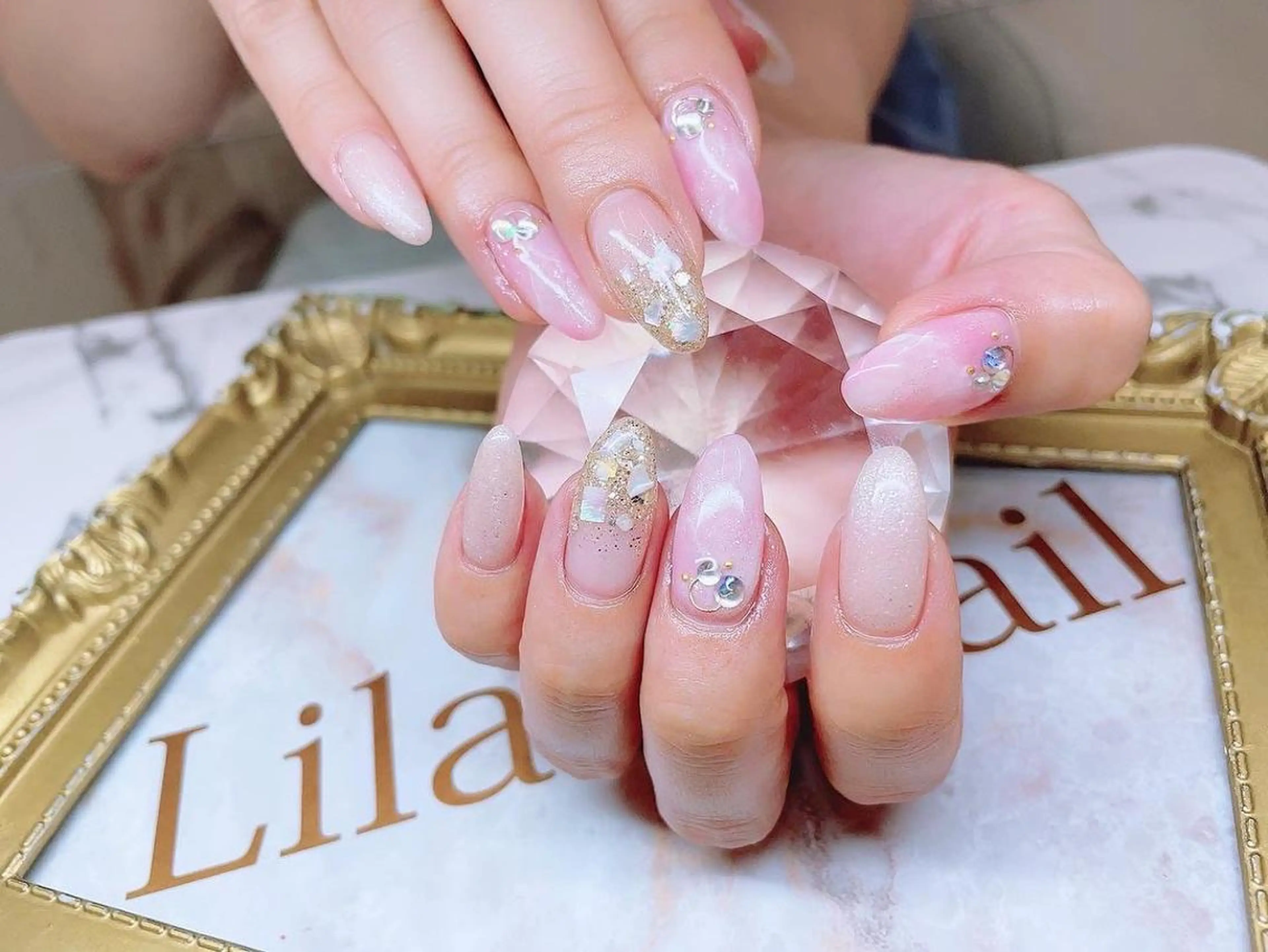 ネイル ジェルネイル グラデーション ハードジェル キラキラネイル ラメ(グリッター) Lilas Nailのネイルデザイン