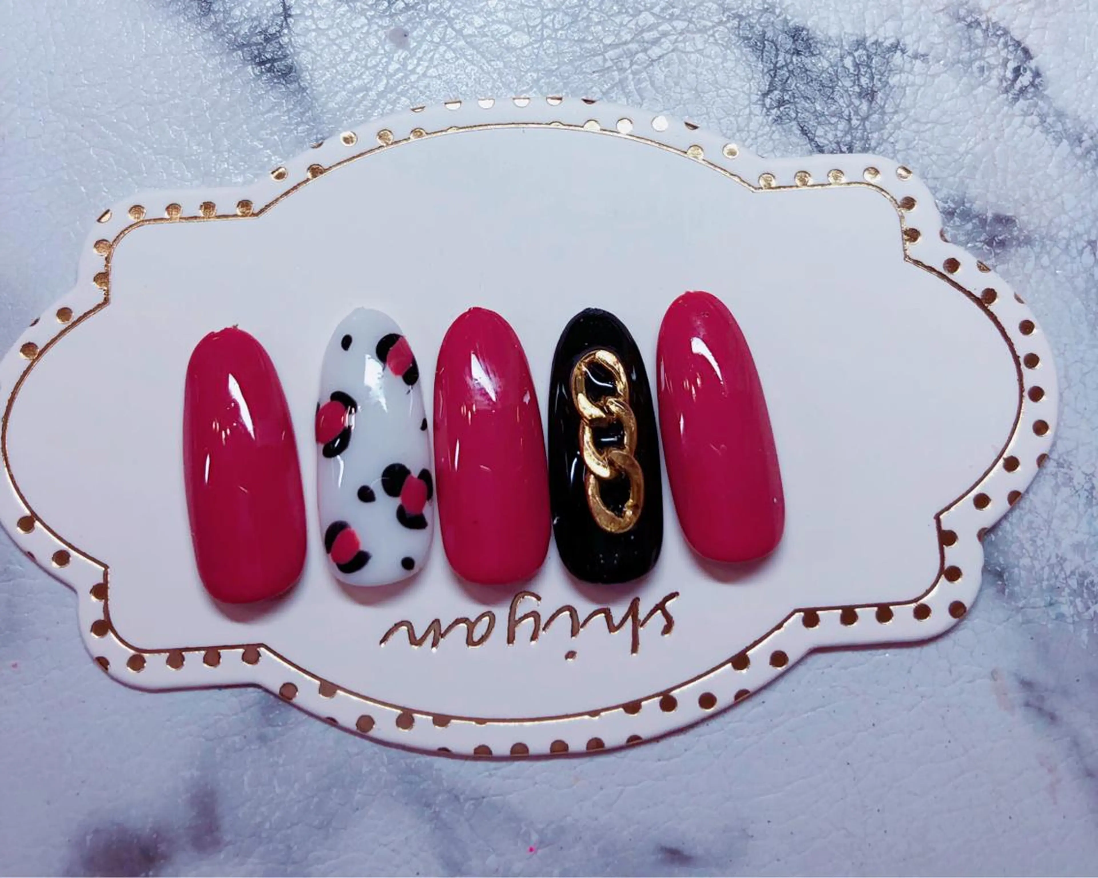 ネイル ハンドネイル マジック ミラーのネイルデザイン