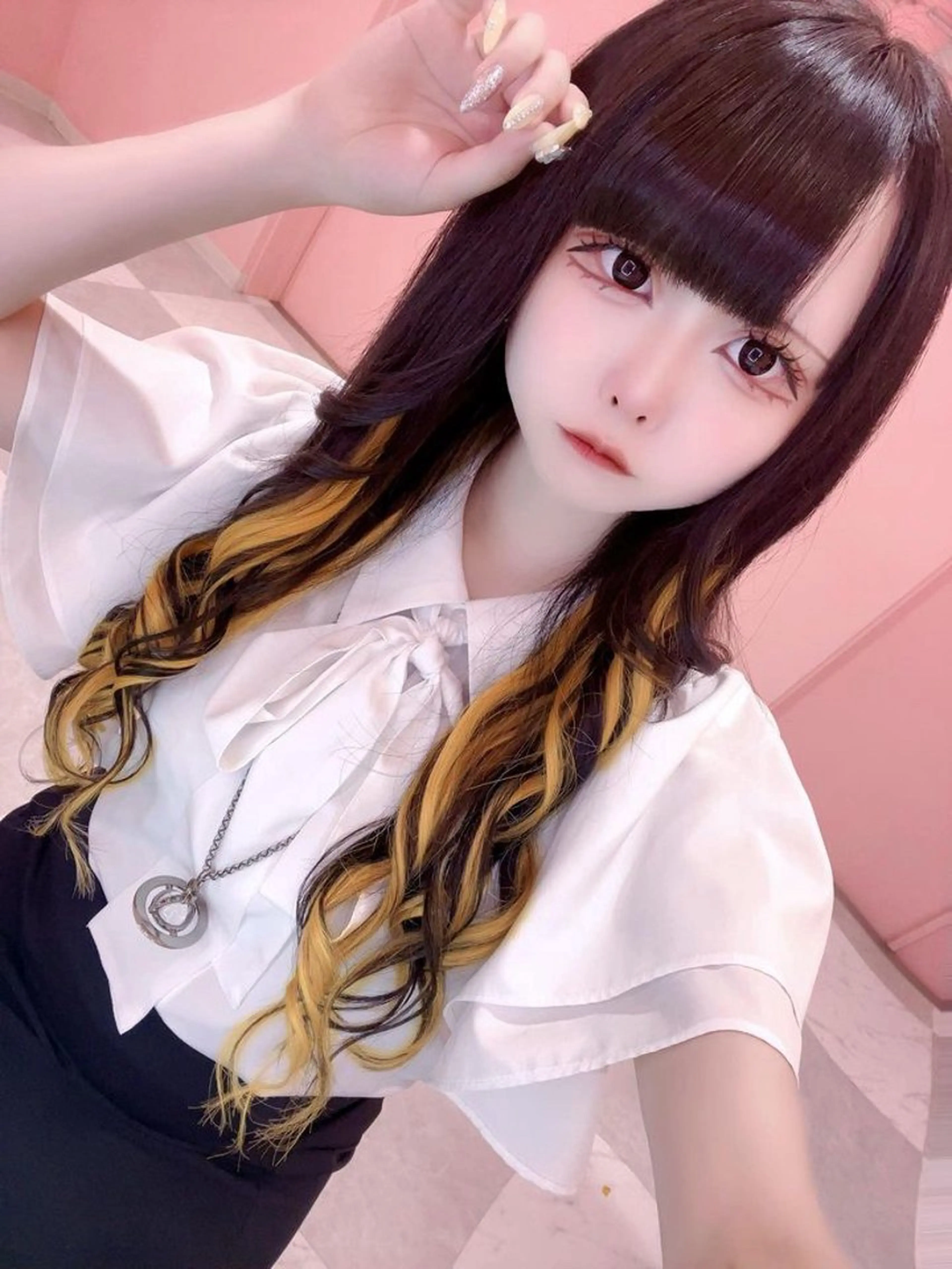 セミロング エクステ 原宿プルエク1位‼️ 口コミ⭐️5✨Kaiのヘアスタイル