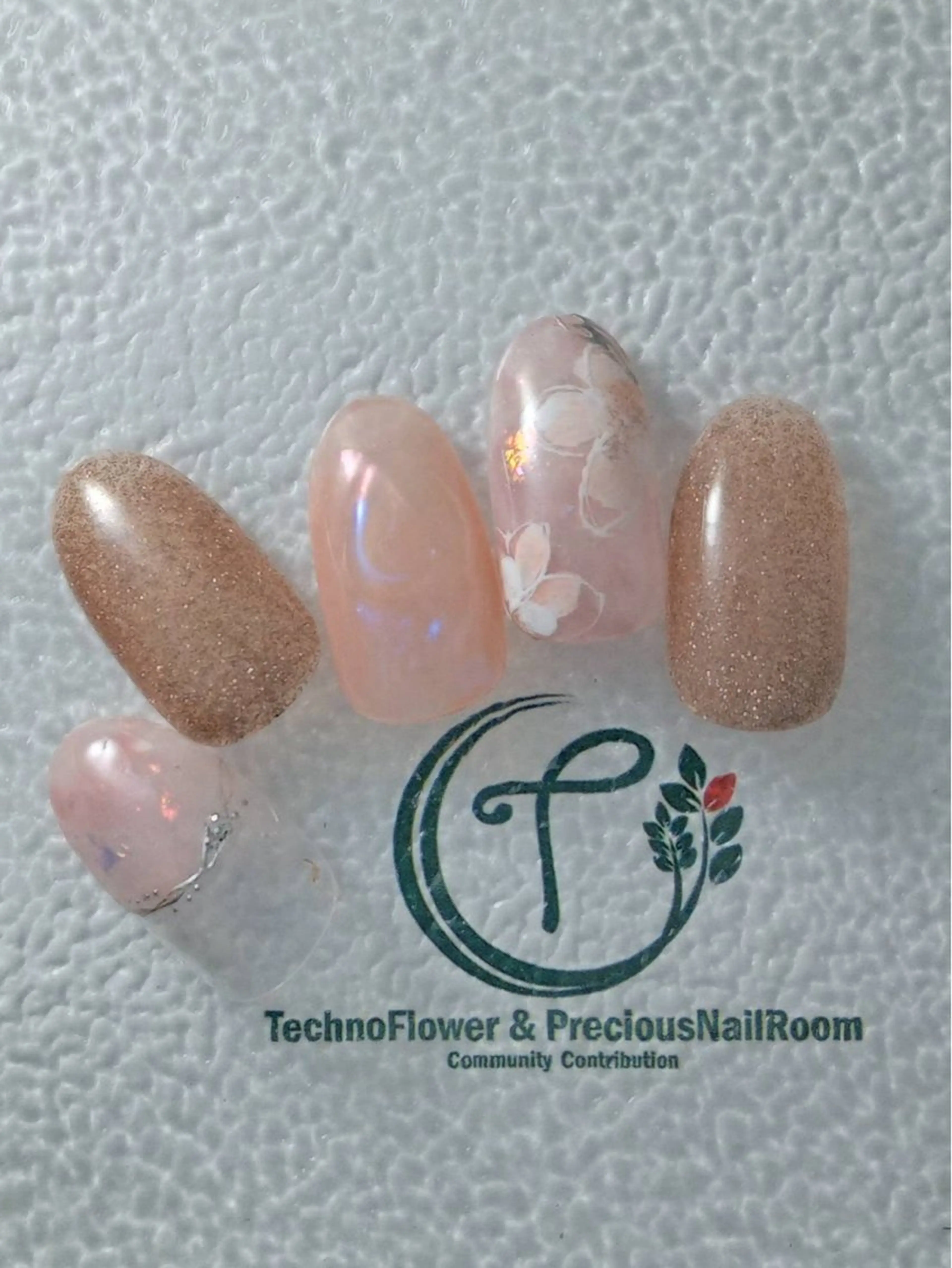 ネイル フラワーネイル precious nail room所属・precious nail  roomのネイルデザイン