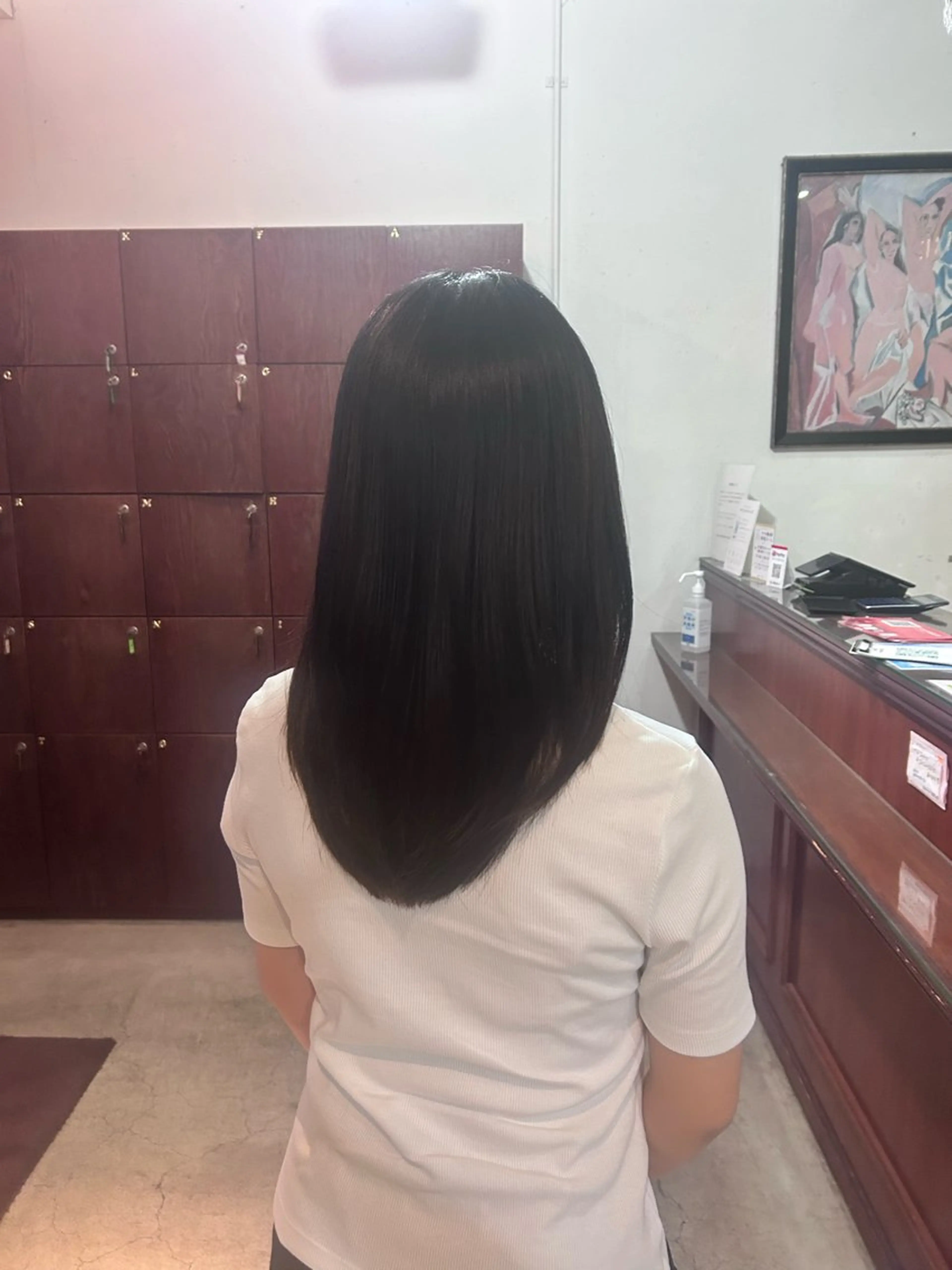 ミディアム 津田 花望のヘアスタイル