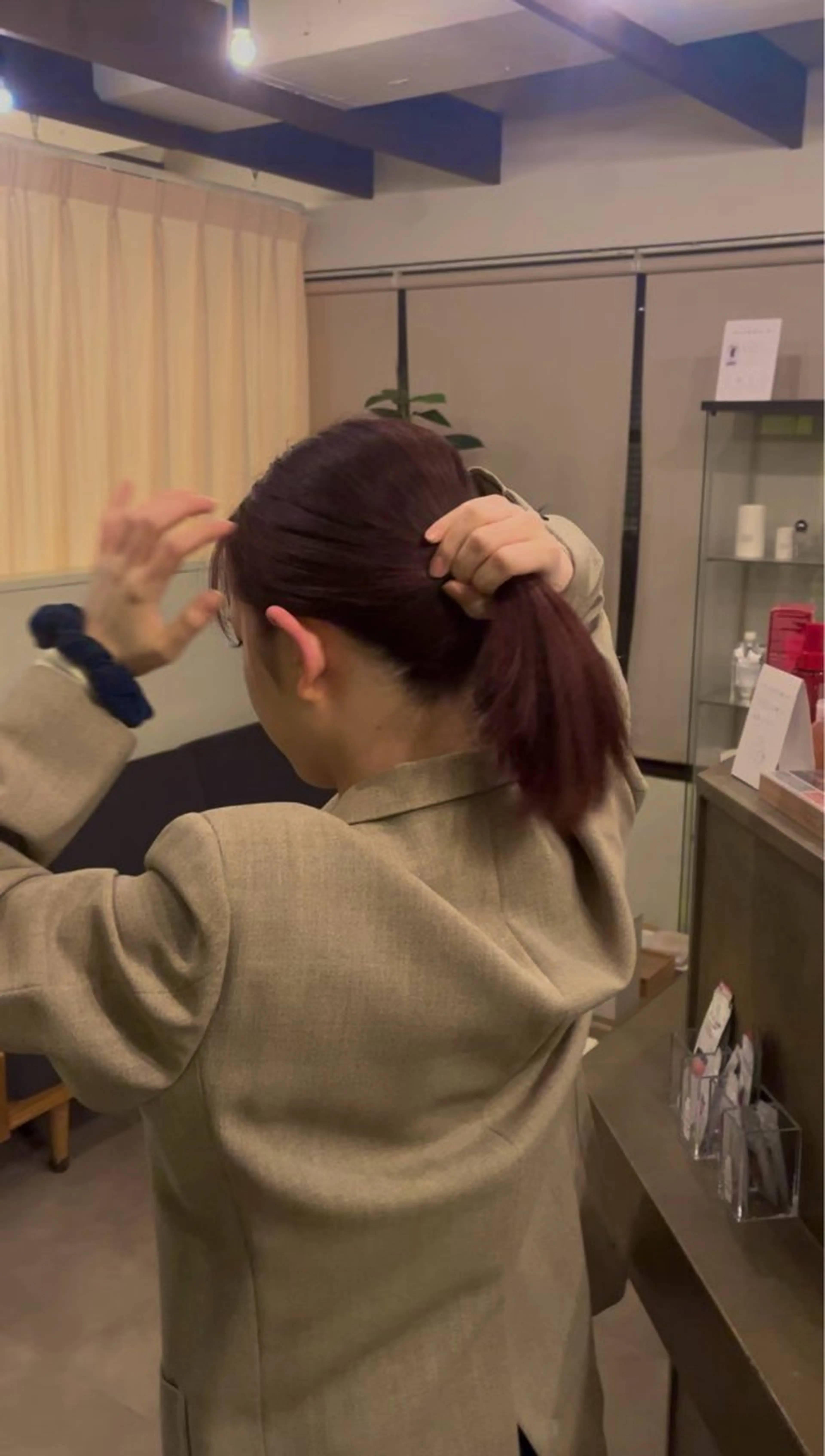 カラー Hana / knackのヘアスタイル