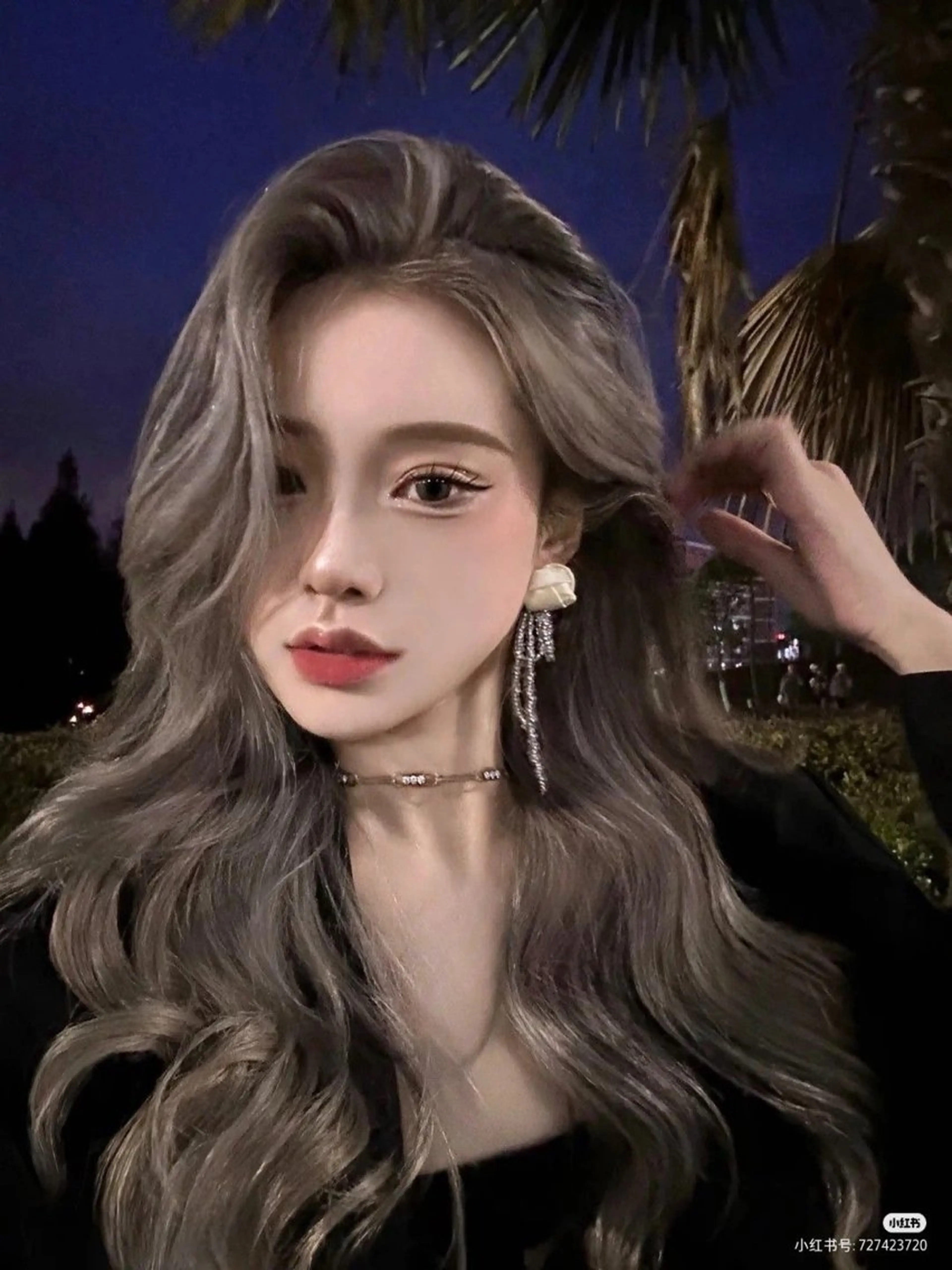 ロング 𝑲𝑶𝑲𝑶🦋 暖色ワンホン🌹💋のヘアスタイル