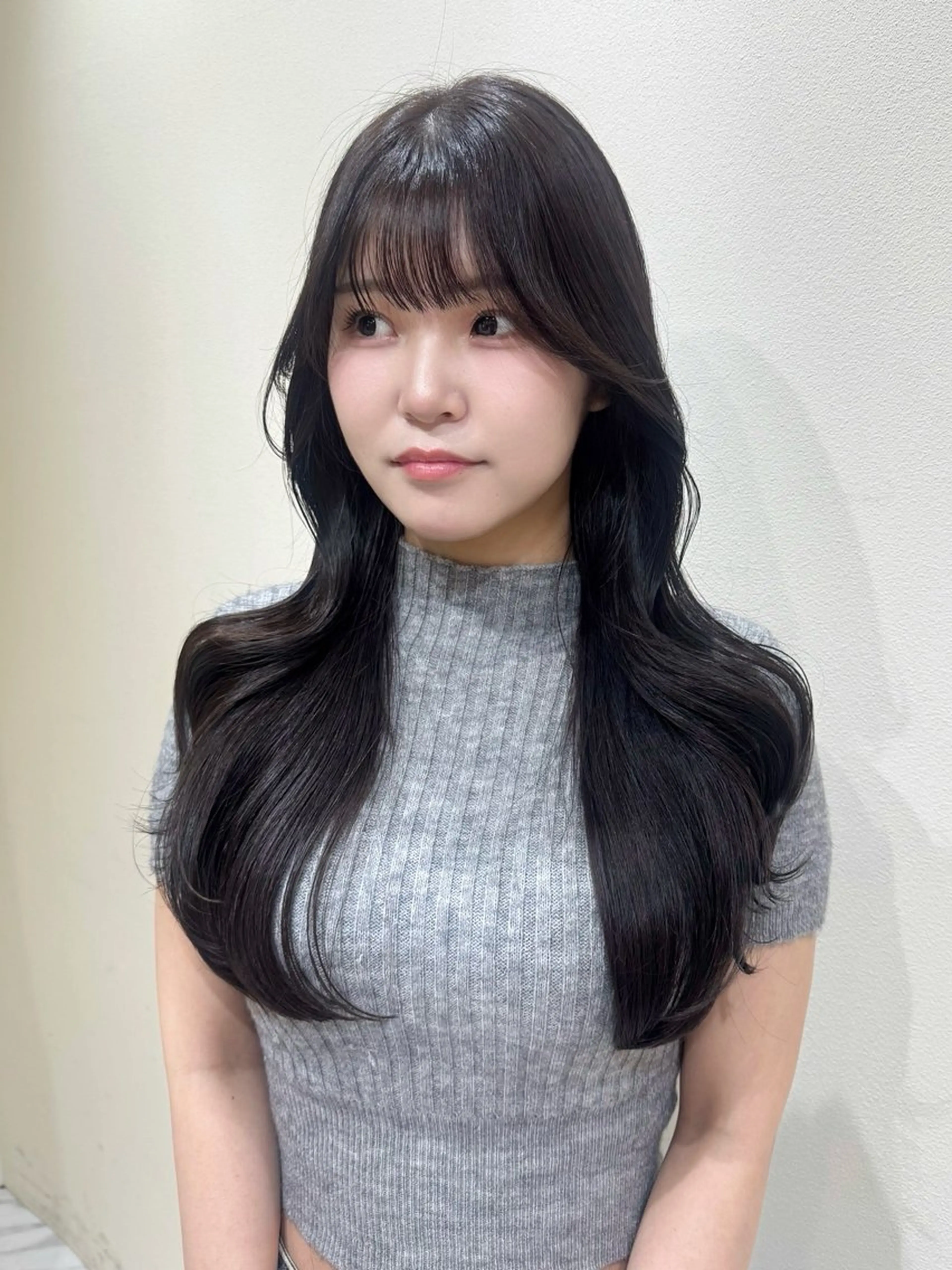 ロング カラー ヘアアレンジ くびれヘア ヘアセット レイヤーカット🤍 RINAのヘアスタイル