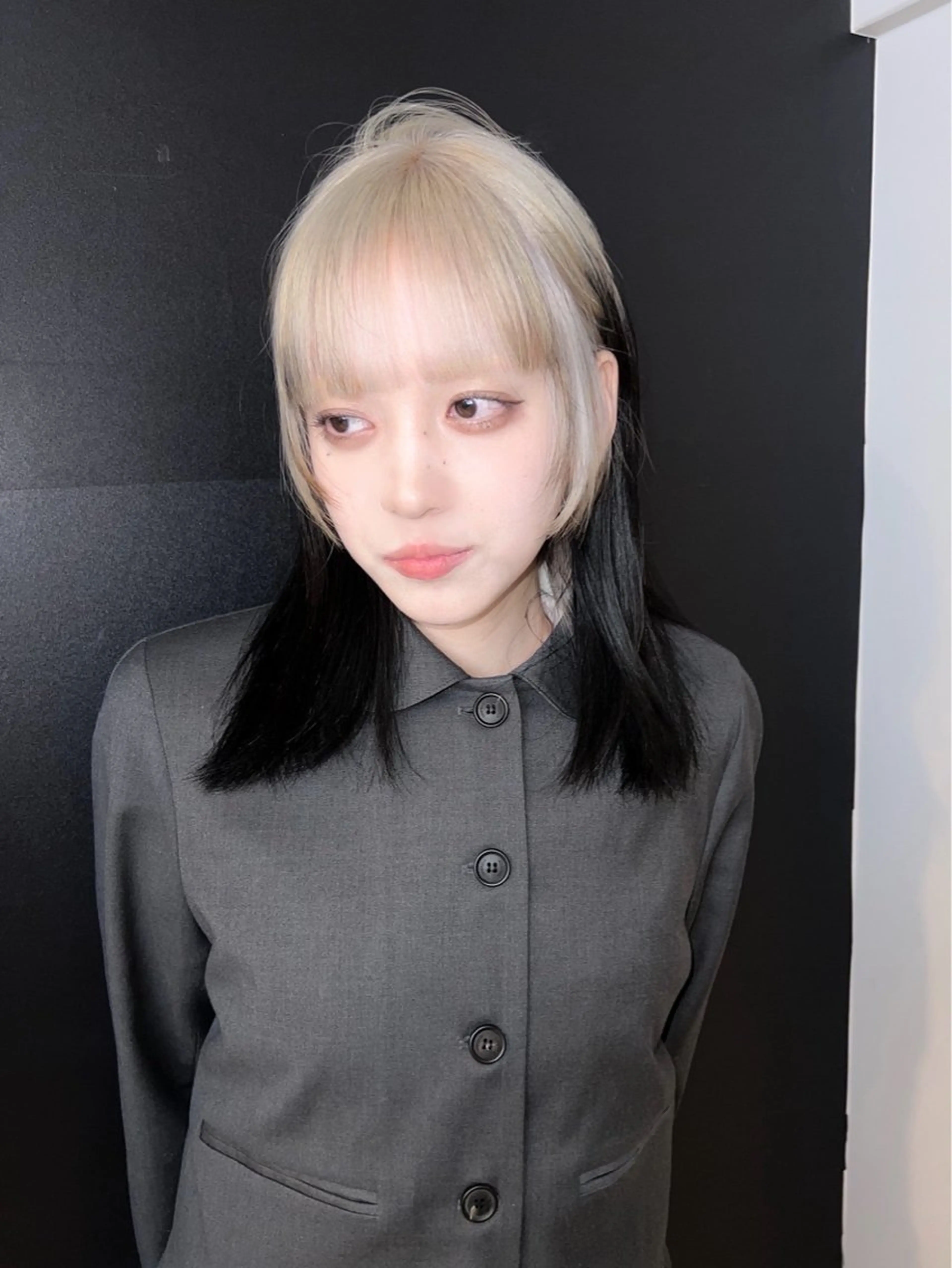 ロング ヘアカラー AIRA/ブリーチ ‪/透明感カラーのヘアスタイル