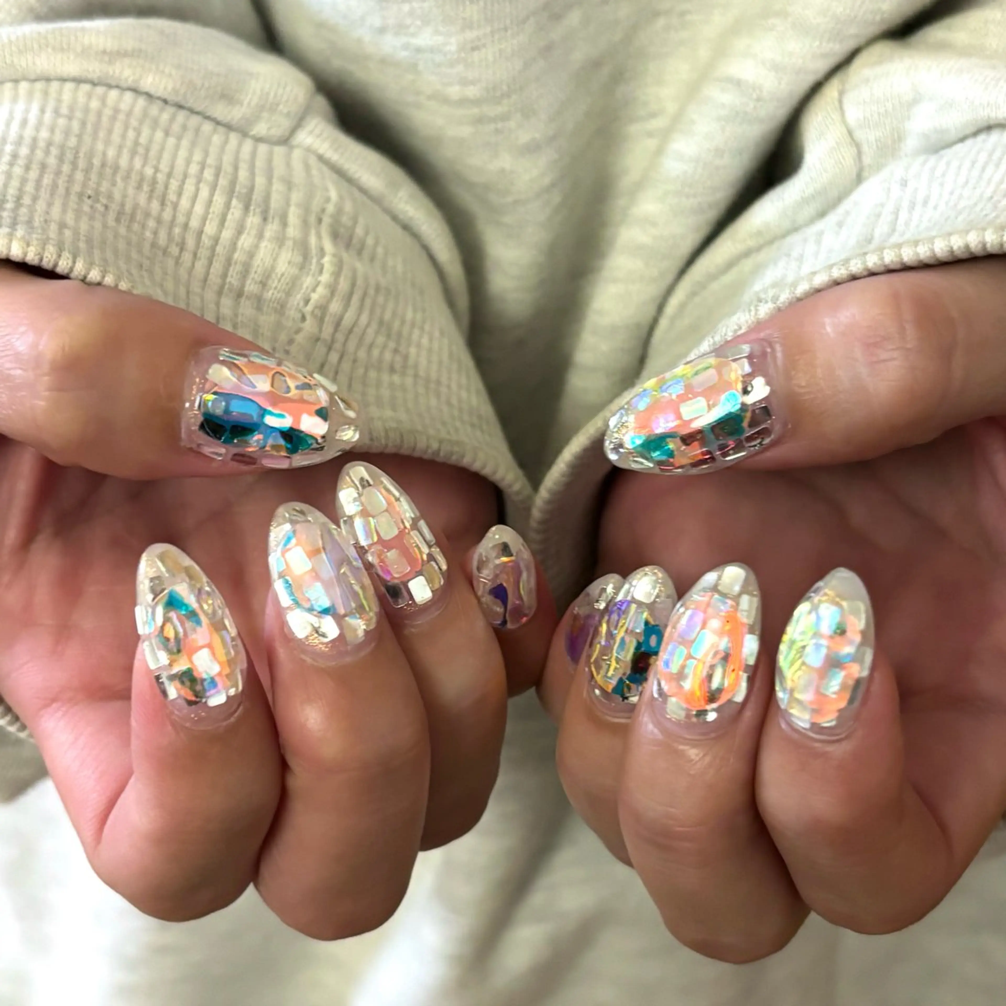 ネイル オーロラネイル ハンドネイル N° nail_ fuyukaのネイルデザイン