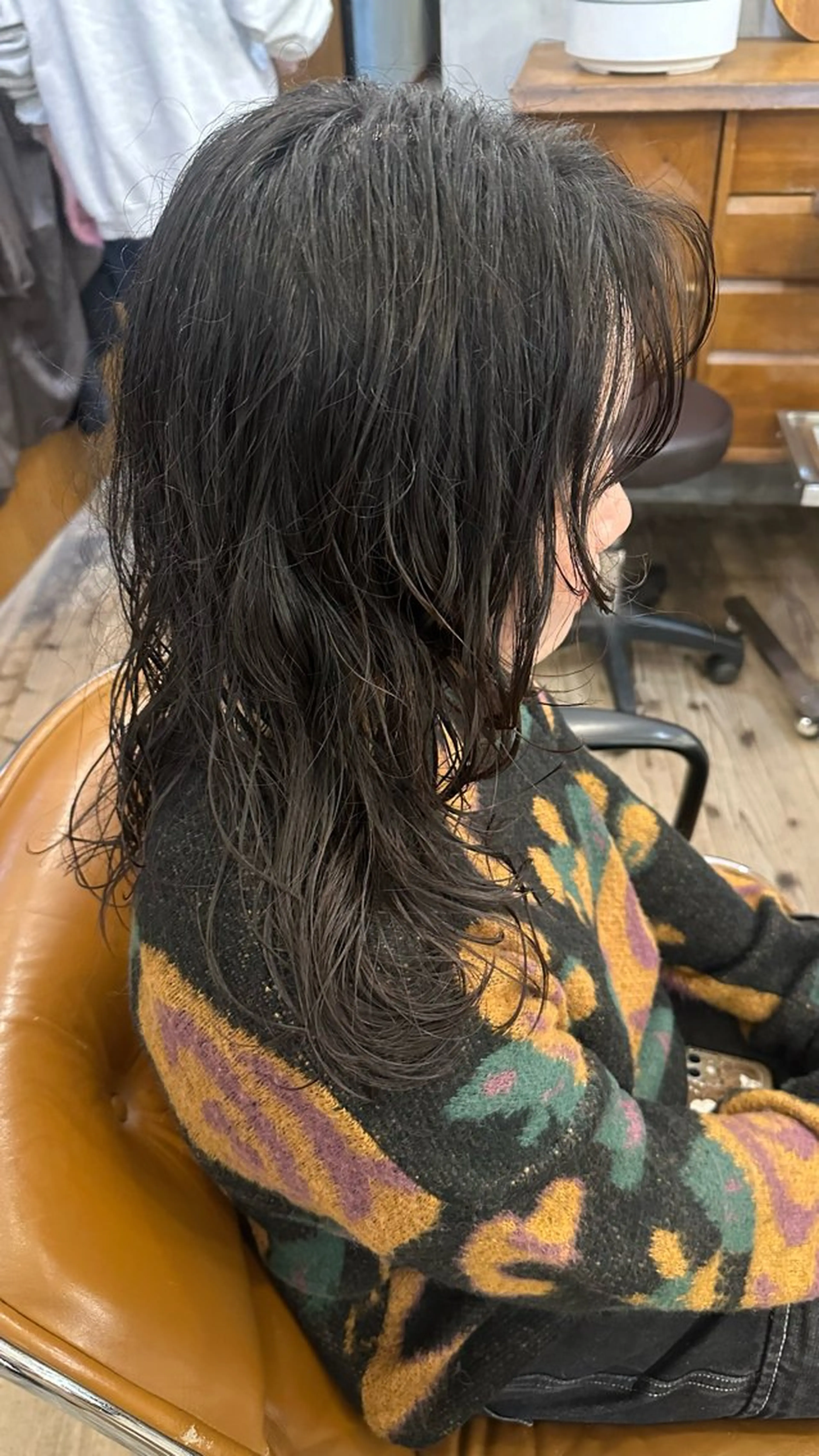 セミロング パーマ レイヤーカット 🫧kotoneのヘアスタイル