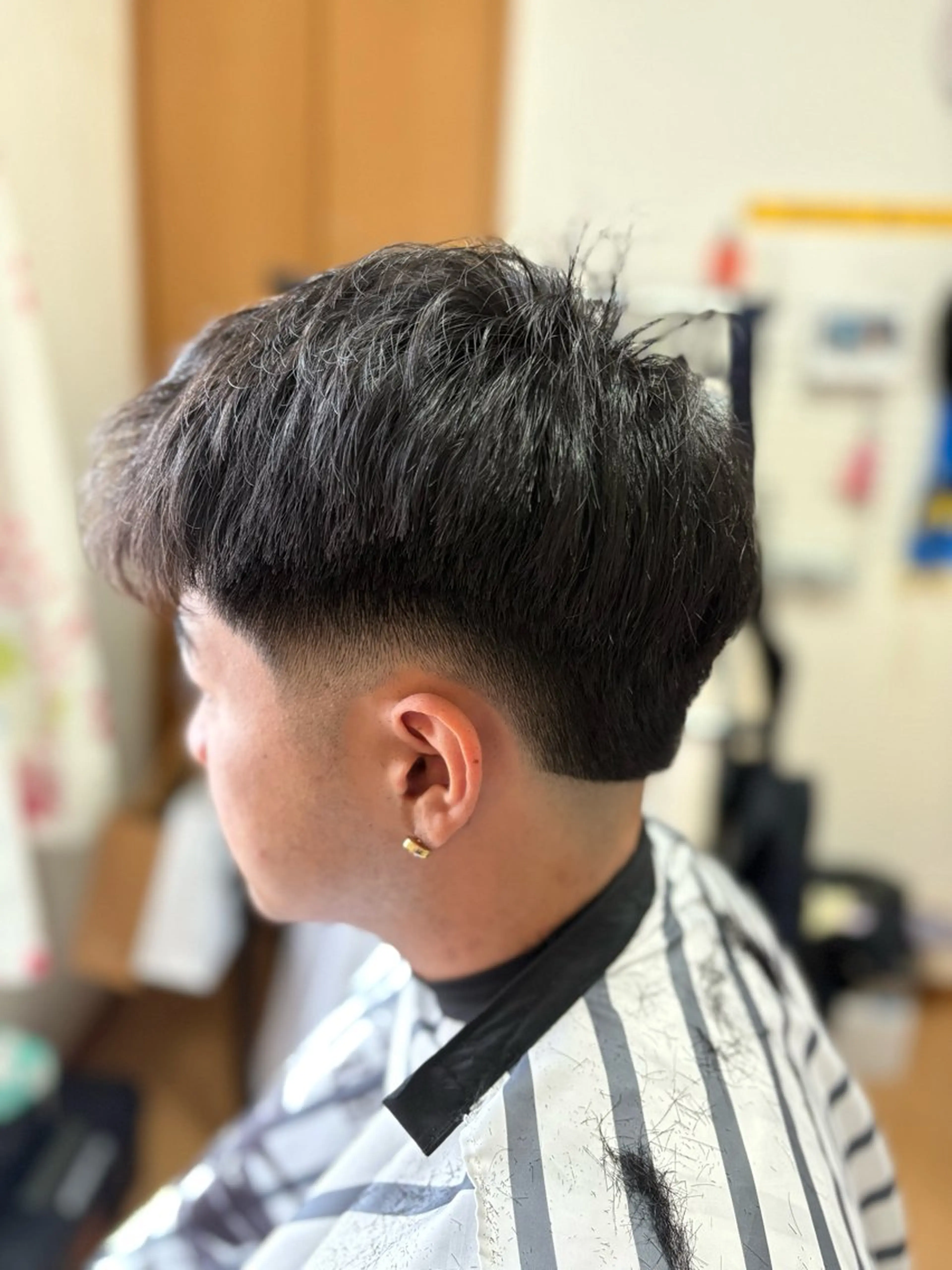 ショート メンズ 大城 涼のヘアスタイル