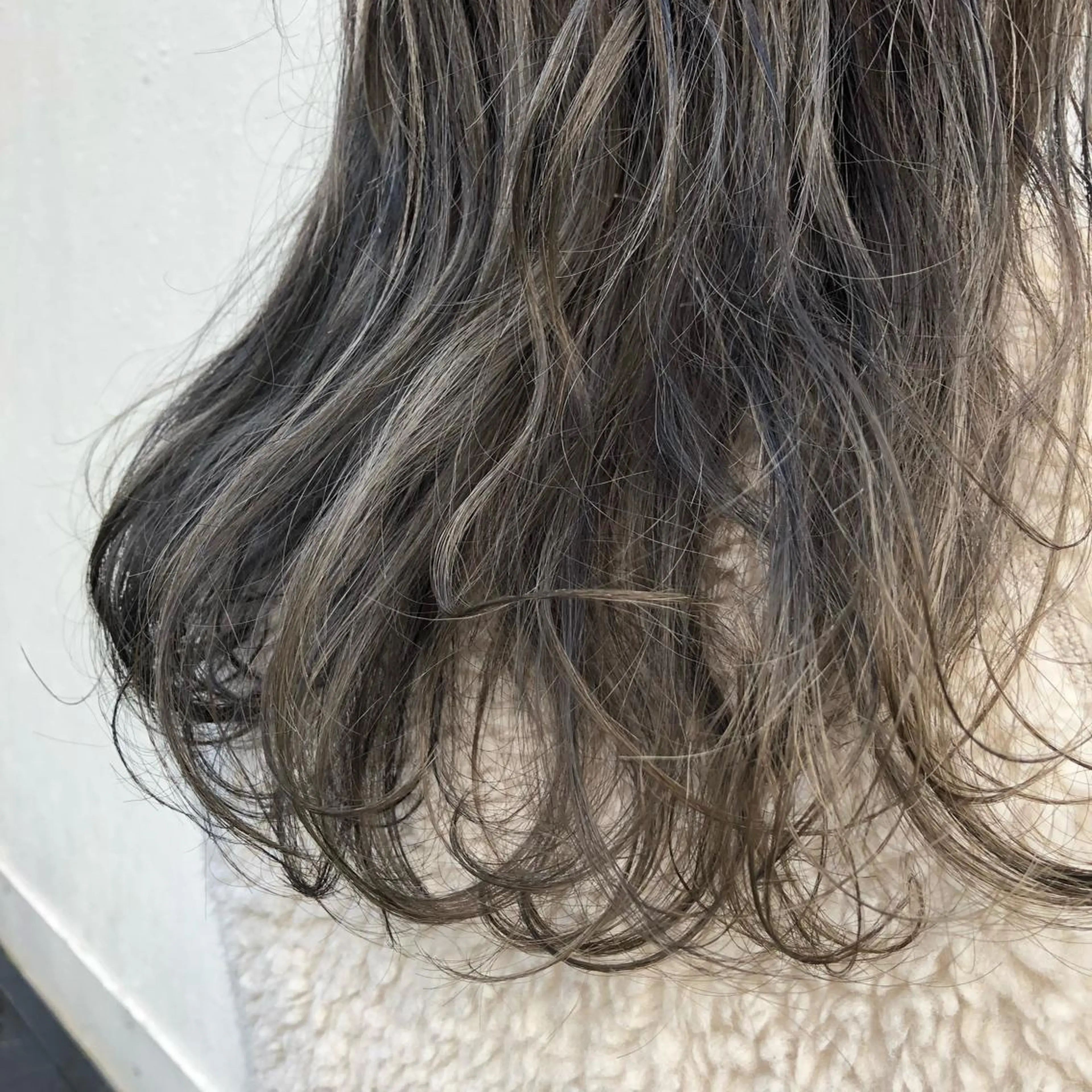 ミディアム カラー パーマ ヘアアレンジ 【白髪ぼかし 専門GBG】自由が丘のヘアスタイル