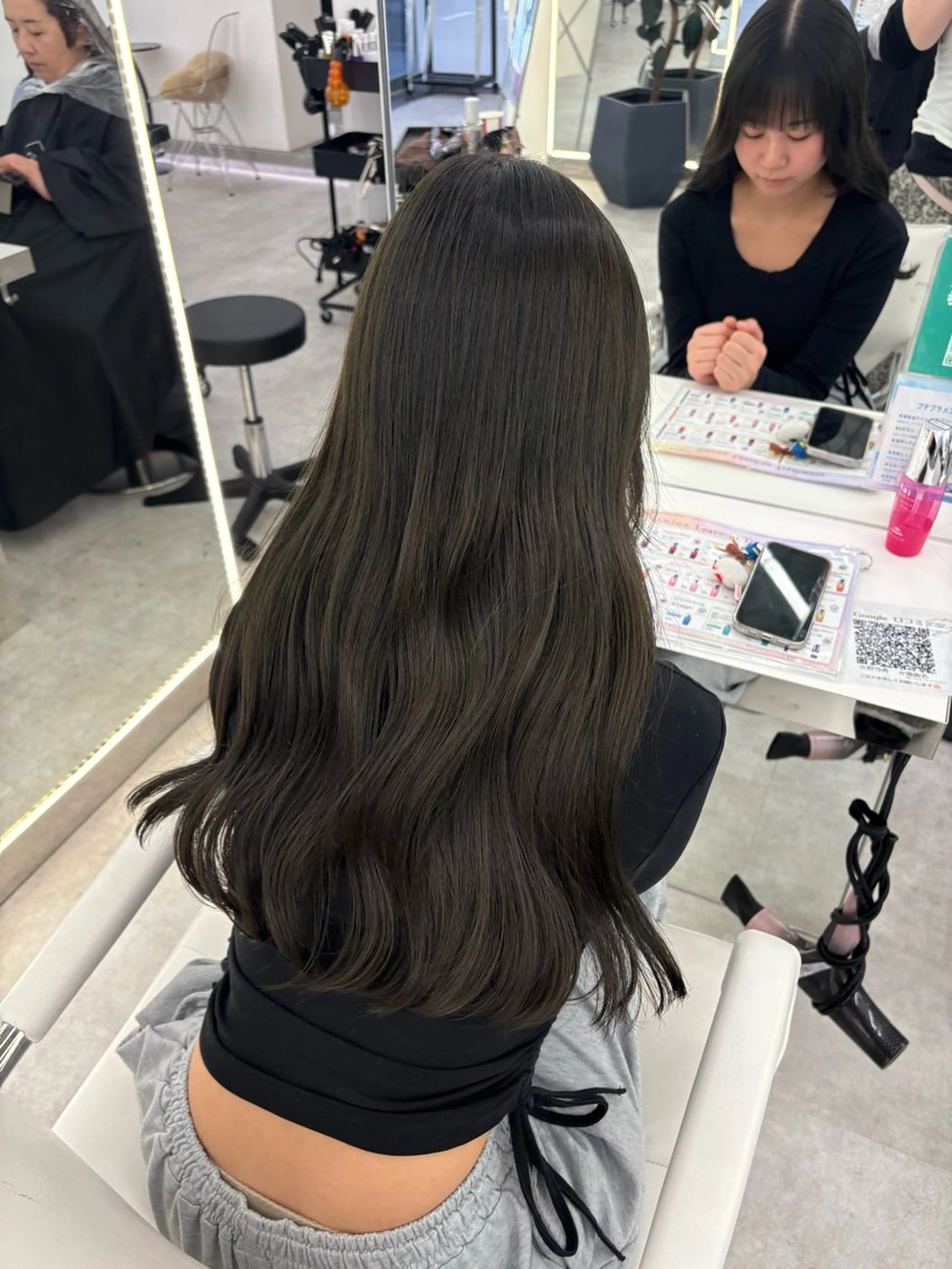 【４月新生活クーポン】🩷うる艶韓国系カラー+高保湿トリートメント🩷の写真