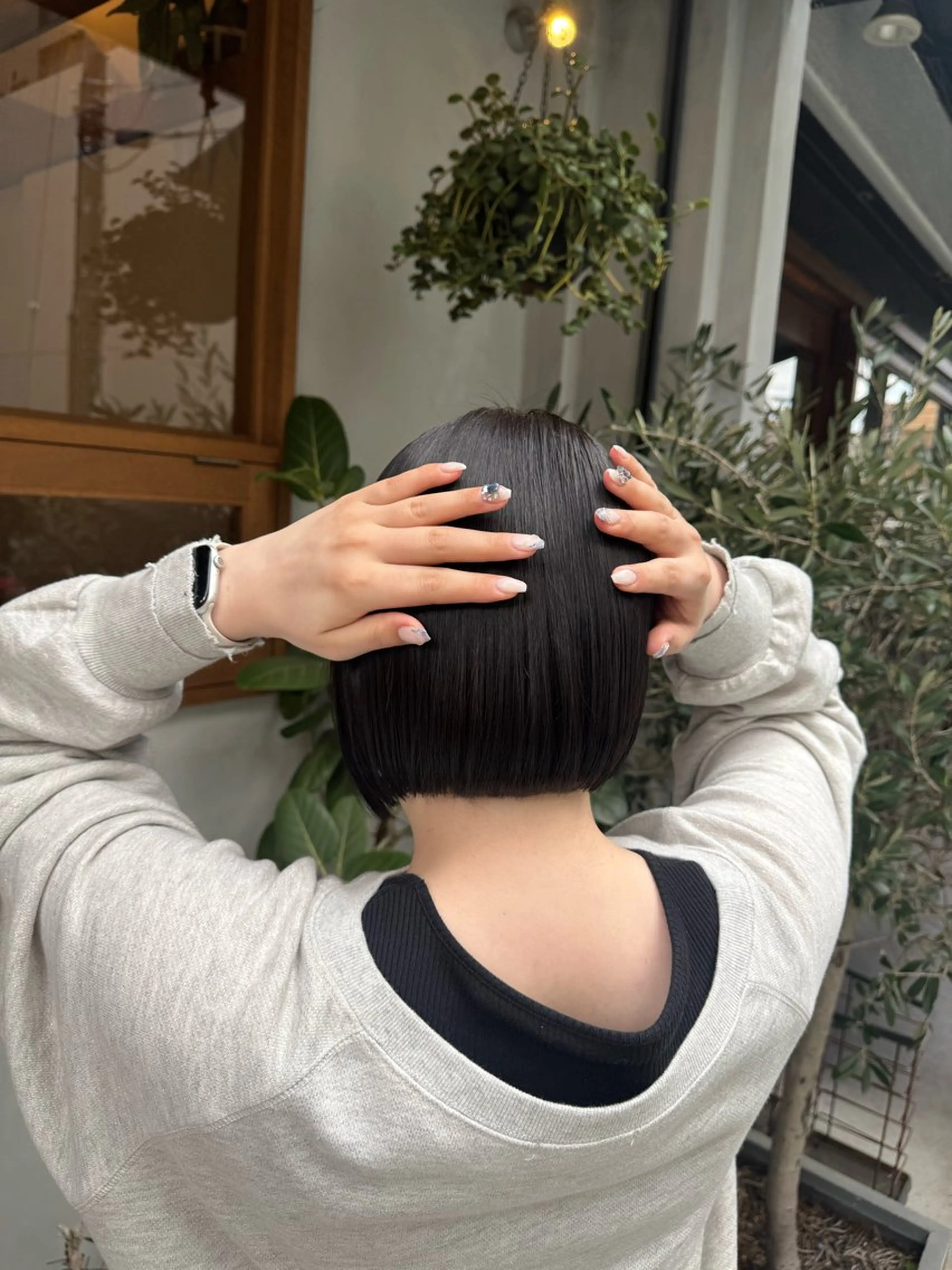 ショート カラー ボブ カット ヘアカラー トリートメント ENIF　大島 芽生のヘアスタイル