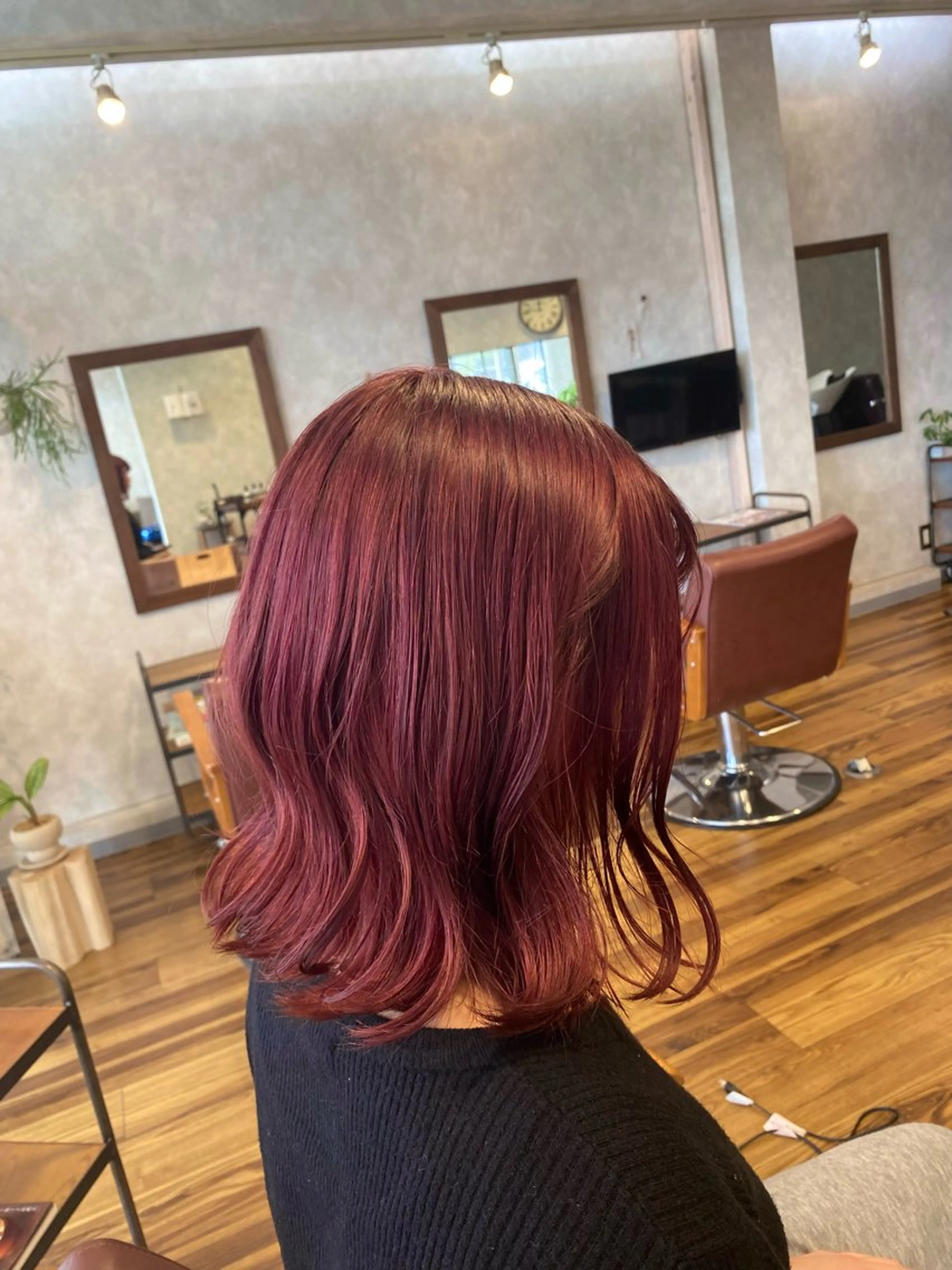 ミディアム カラー CROCHE クロッシュのヘアスタイル