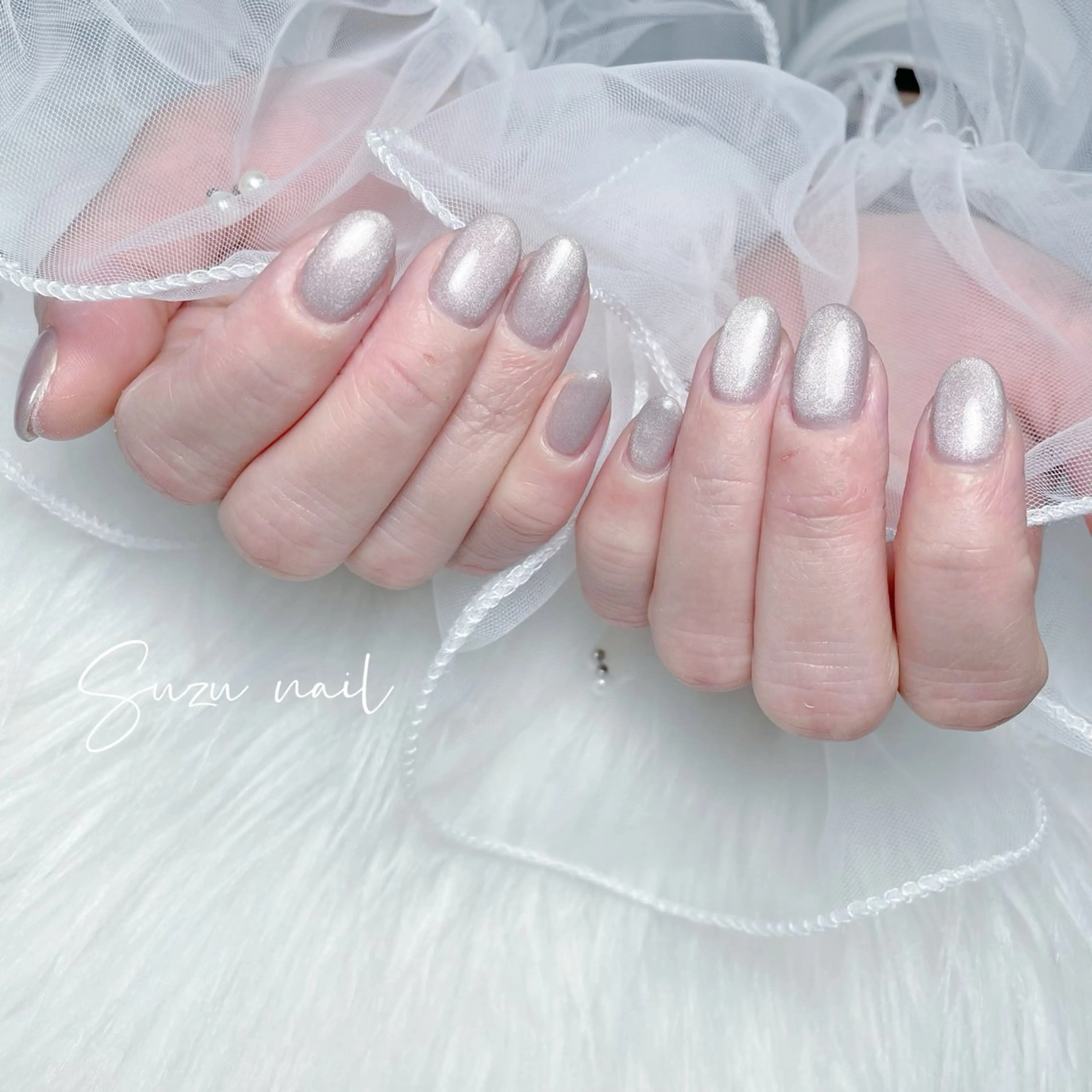 ネイル マグネットネイル マグネットワンカラー ワンカラーネイル ハンドネイル ✨Suzu nail✨のネイルデザイン