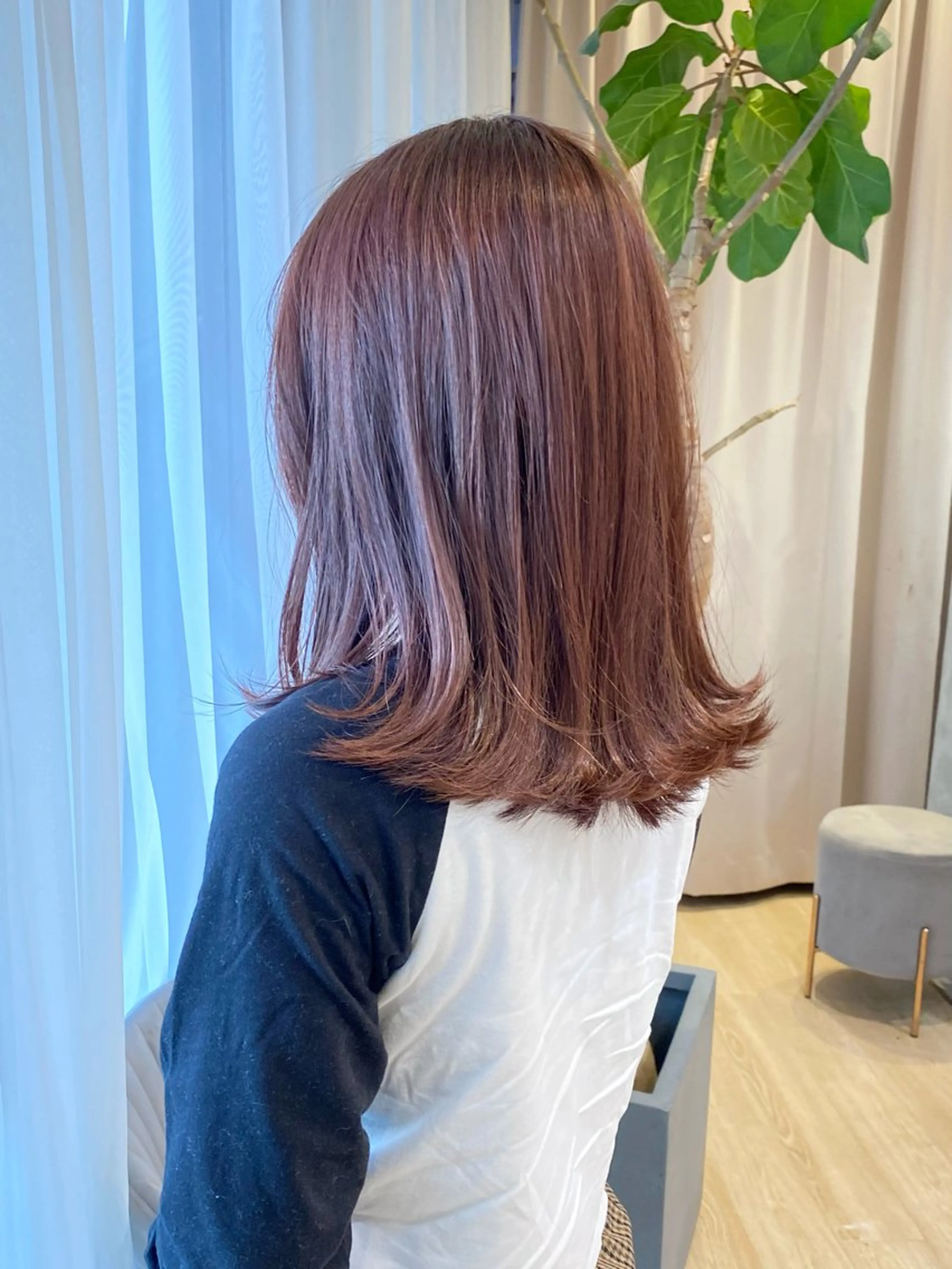 カラー ブラウンカラー ピンクカラー calna 古賀 菜摘のヘアスタイル