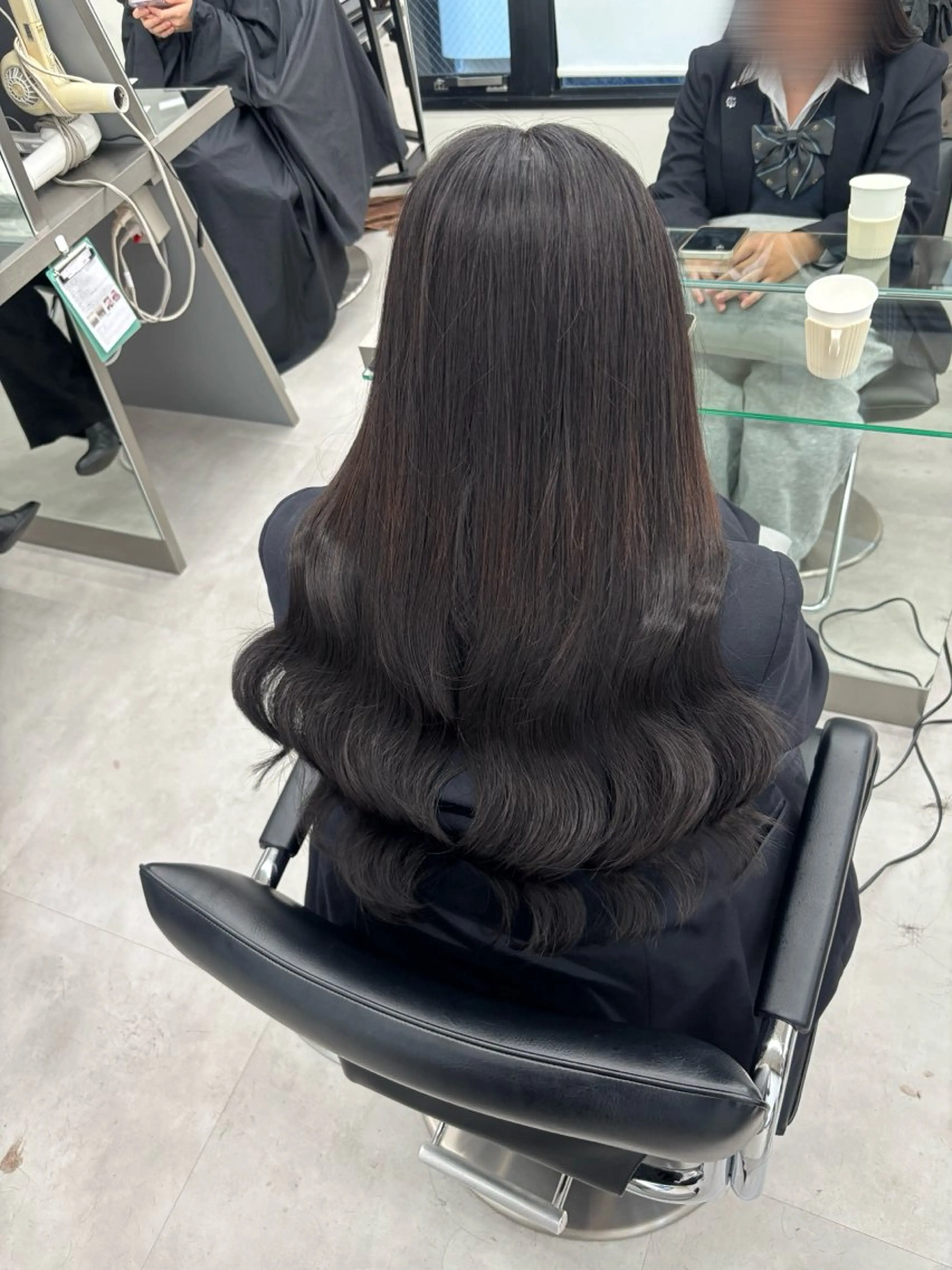 ロング カラー ヘアアレンジ メンズ カット ヘアカラー エクステ ヘアセット 羽エク指名No1✨️ シールエク🌙しぇるのヘアスタイル