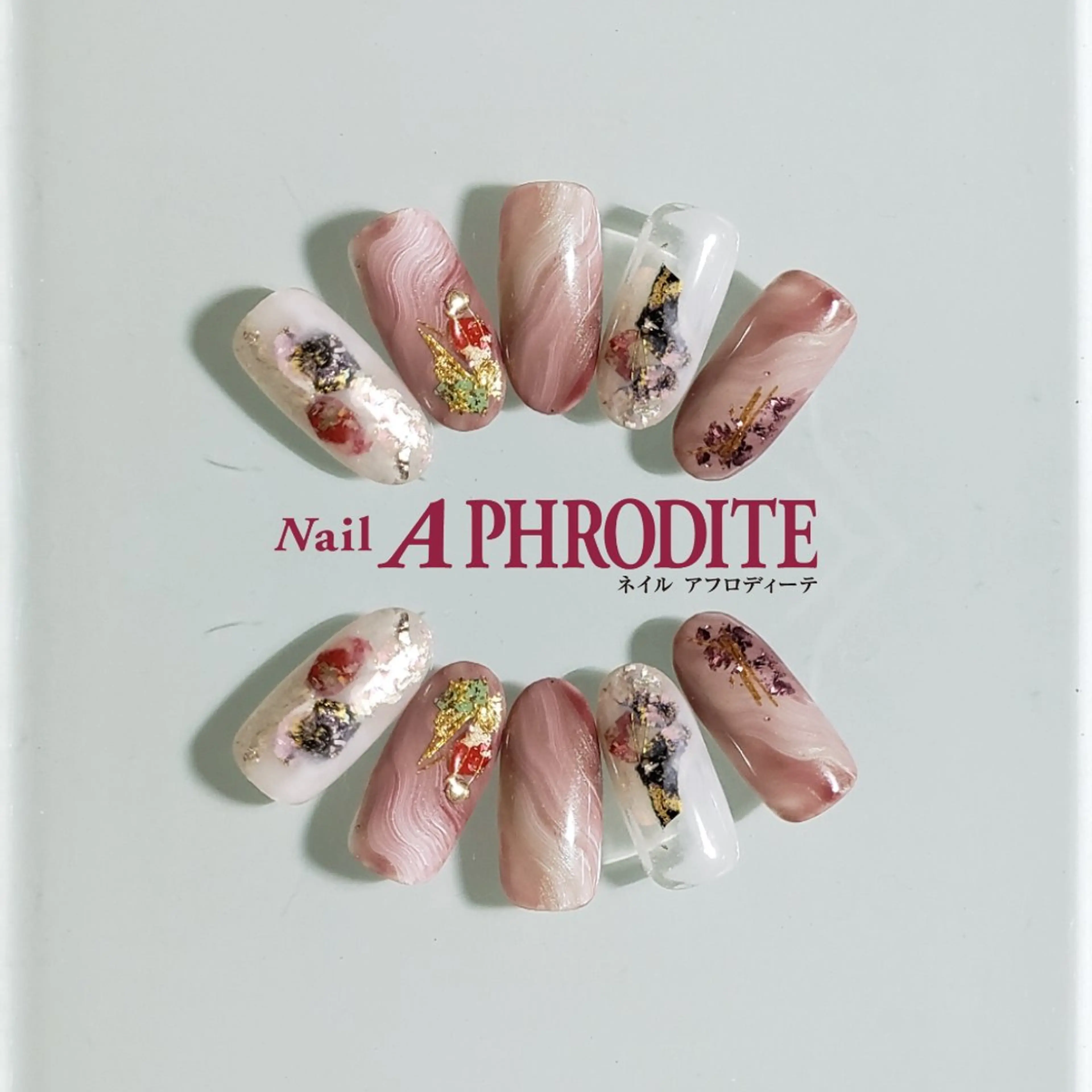 ネイル ジェルネイル ニュアンスネイル スカルプネイル ソフトジェル ネイルチップ Nail  Aphroditeのネイルデザイン