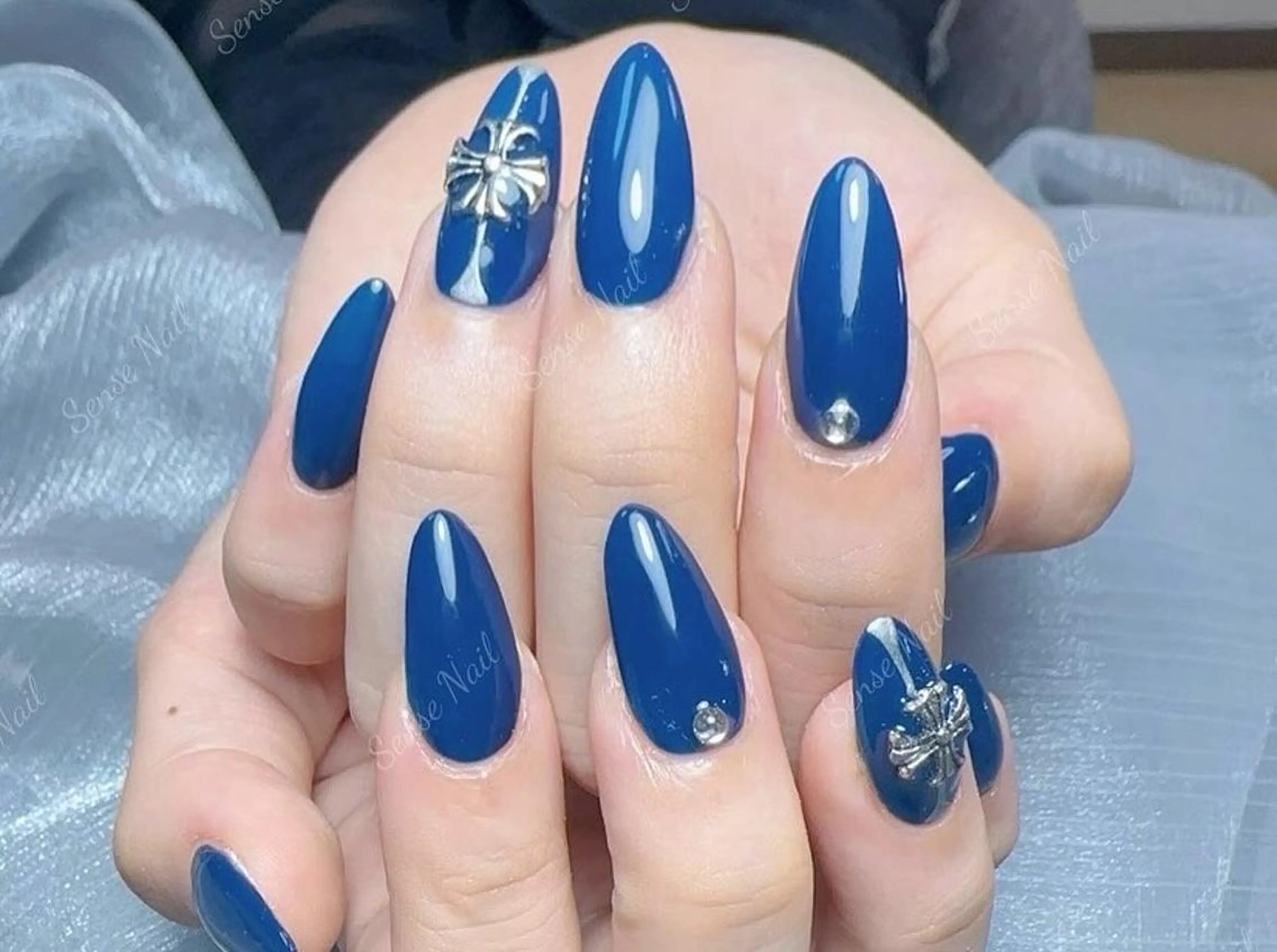 ネイル ハンドネイル ハンドケア 🦋Yumiio 🦋のネイルデザイン