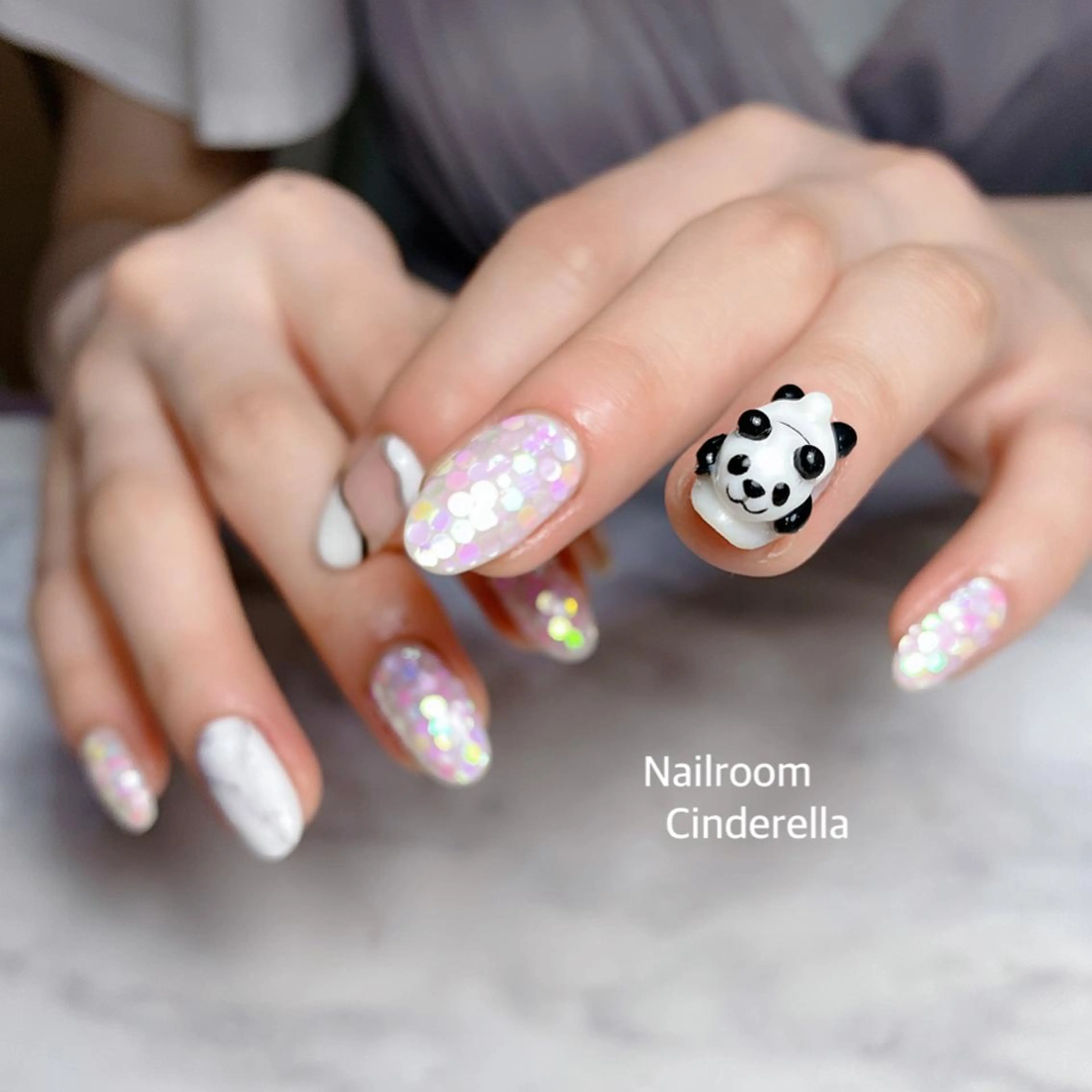 ネイル アートネイル Nailroom. Cinderellaのネイルデザイン