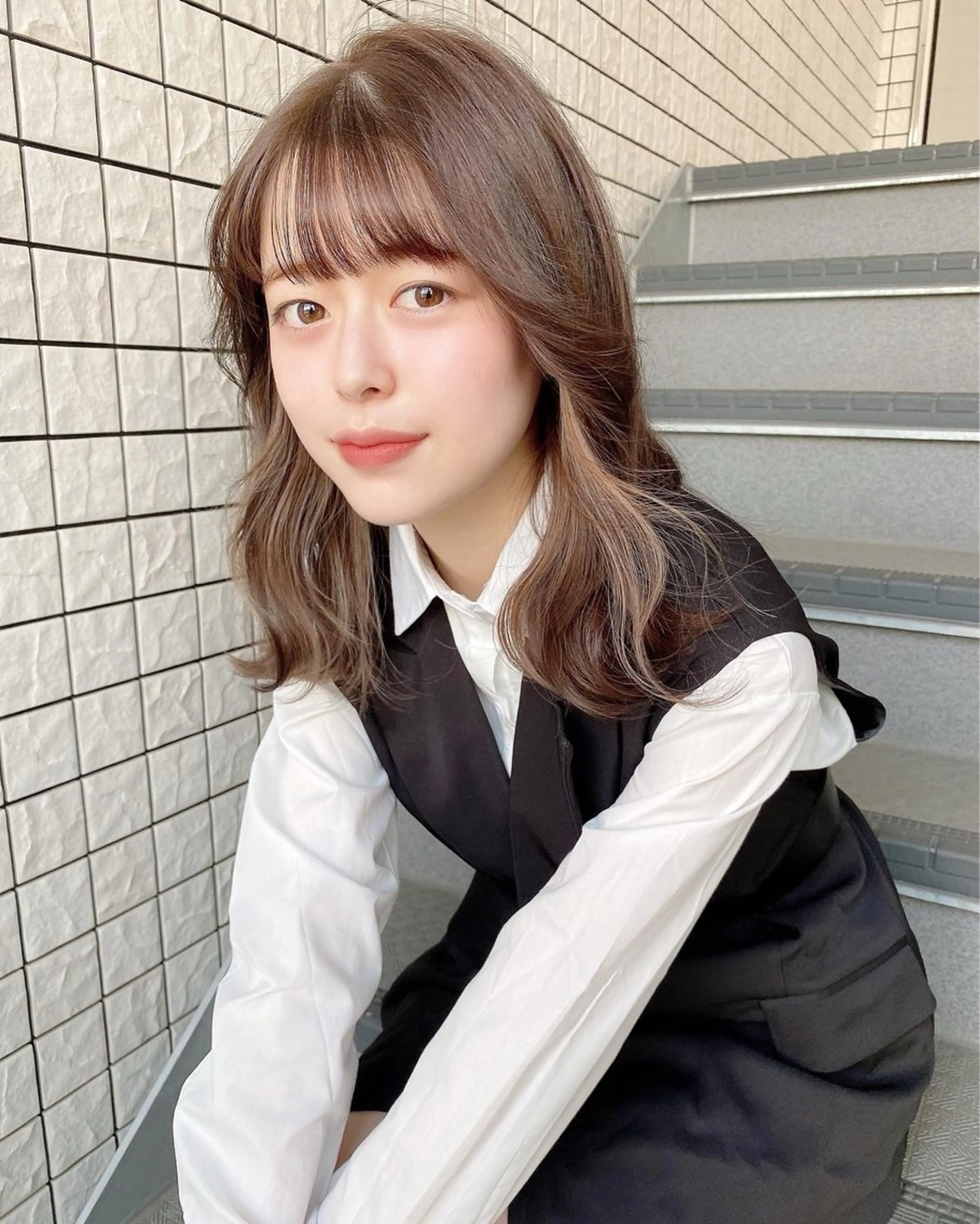 セミロング カラー ROSA 心花のヘアスタイル