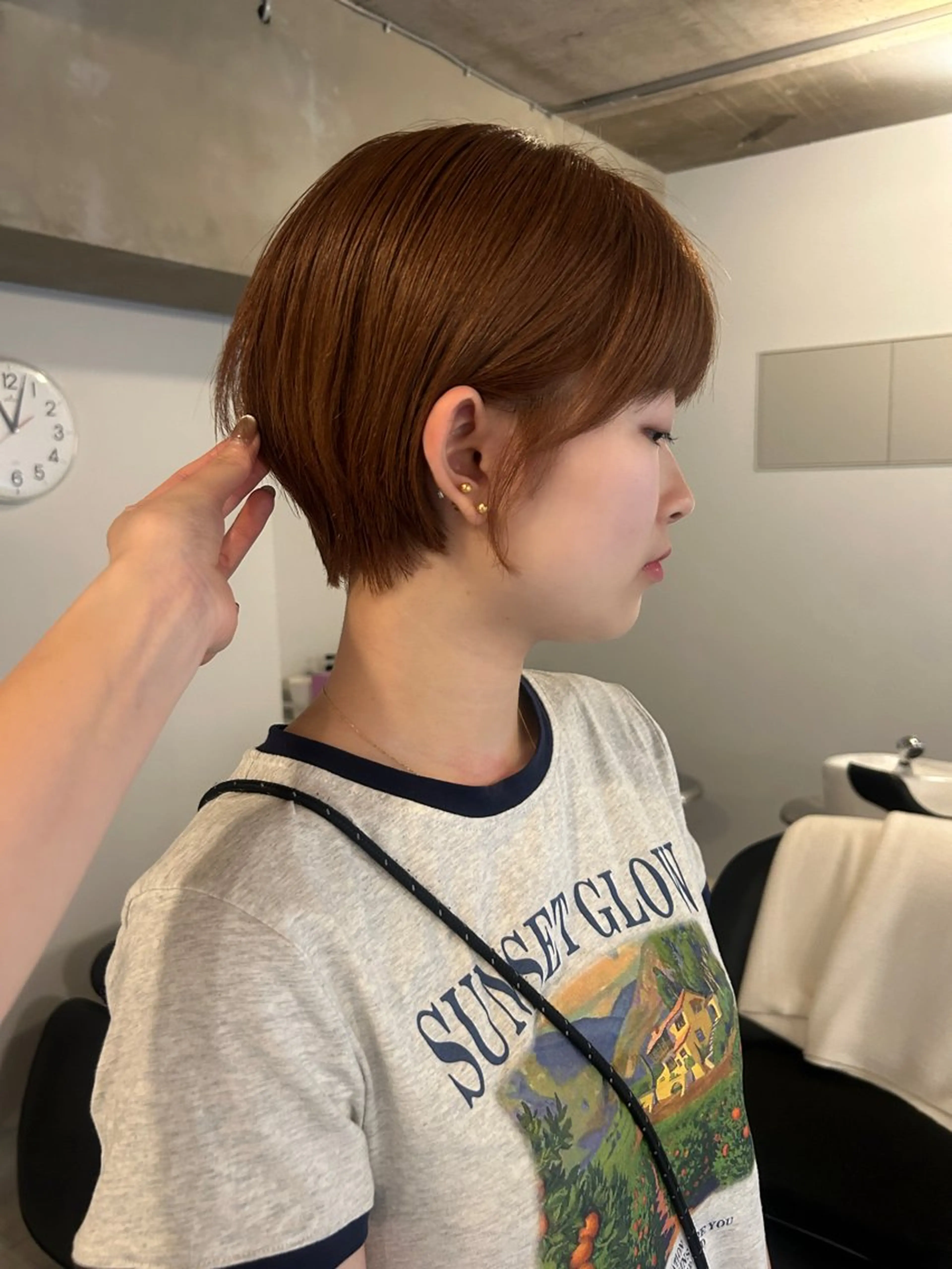 ショート カット 小野 明日香のヘアスタイル