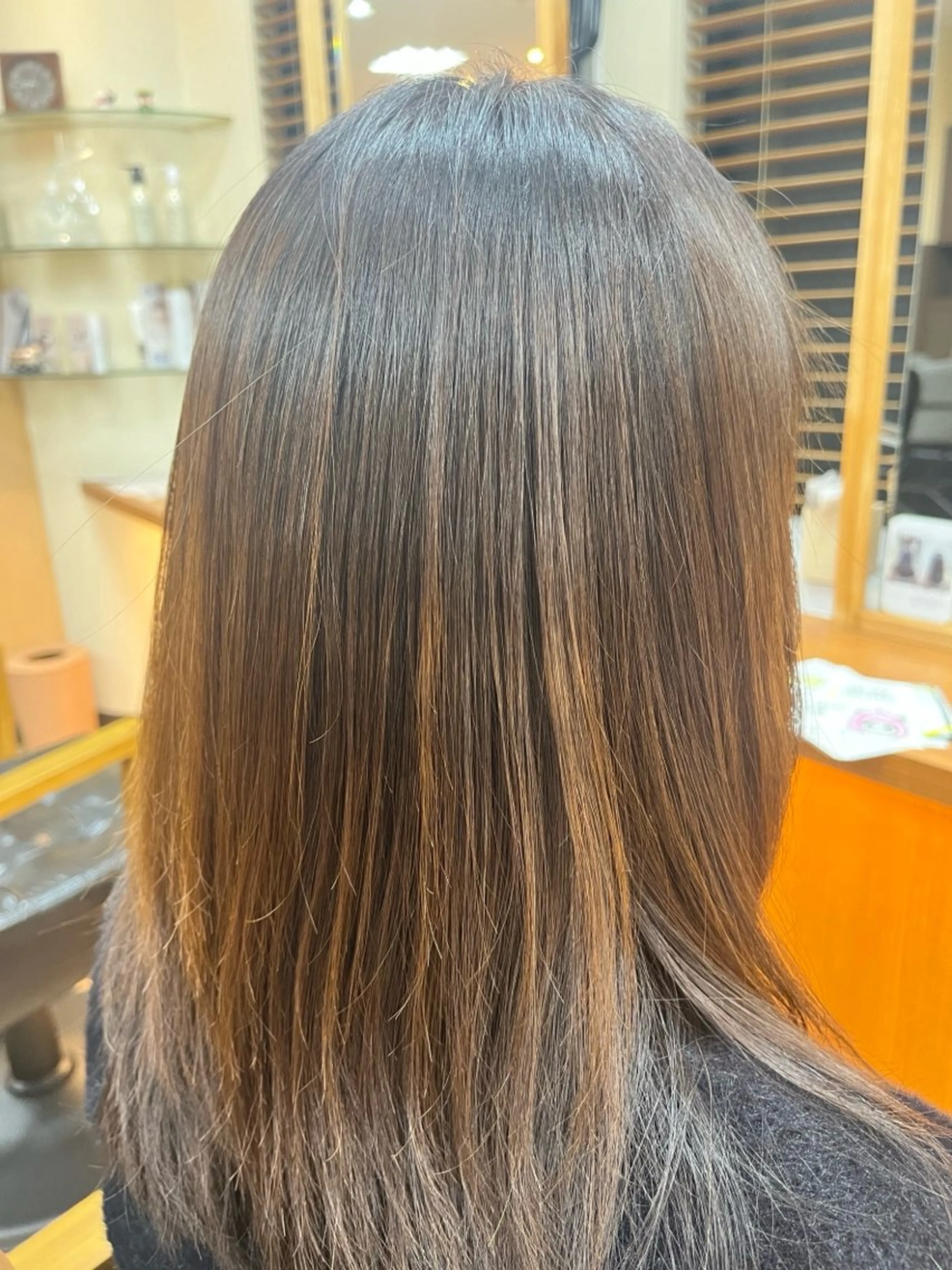 セミロング カラー ⚡️カットモデル募集 本田誠也⚡️のヘアスタイル