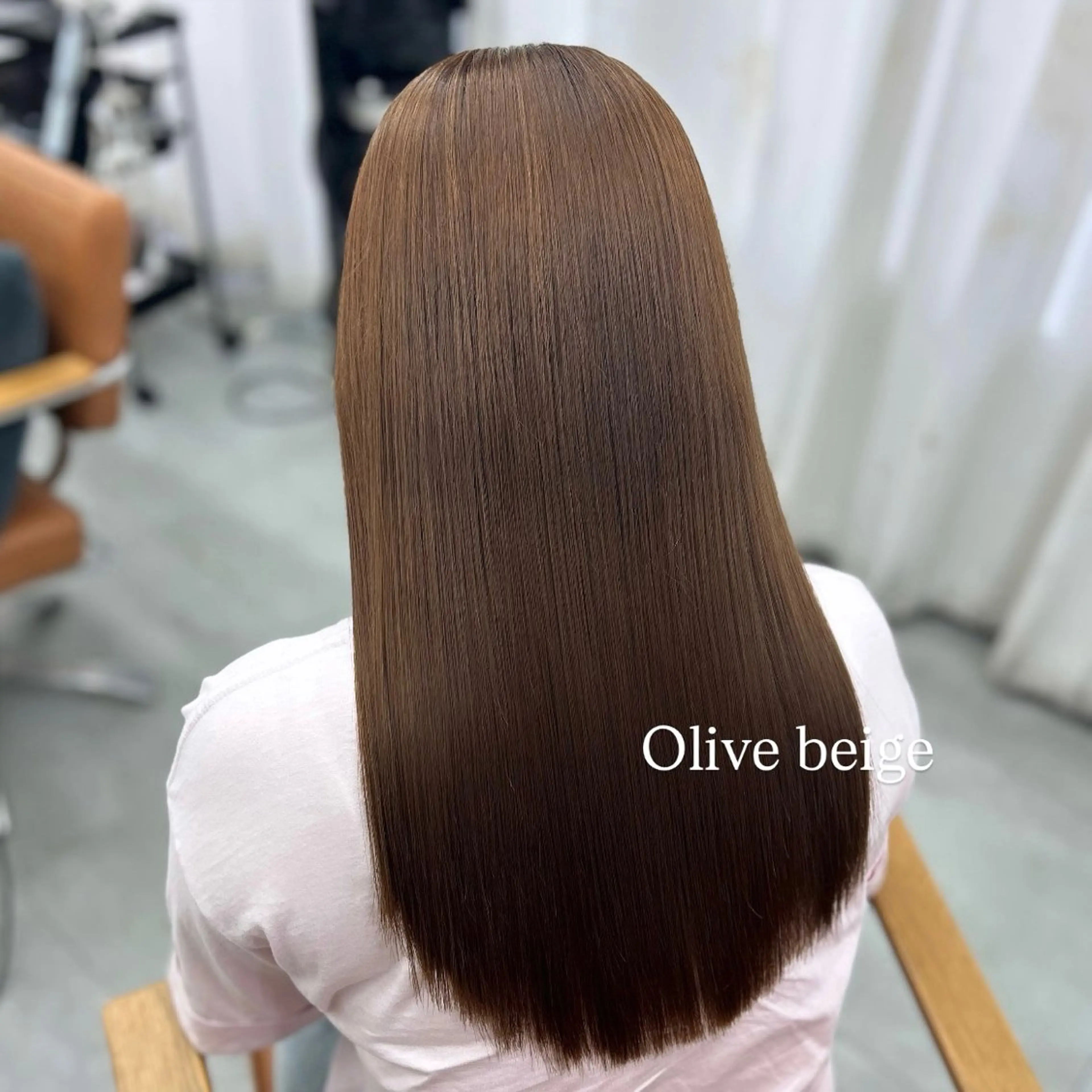 ロング ☘️中明度カラー/ 縮毛矯正ナミ☘️のヘアスタイル